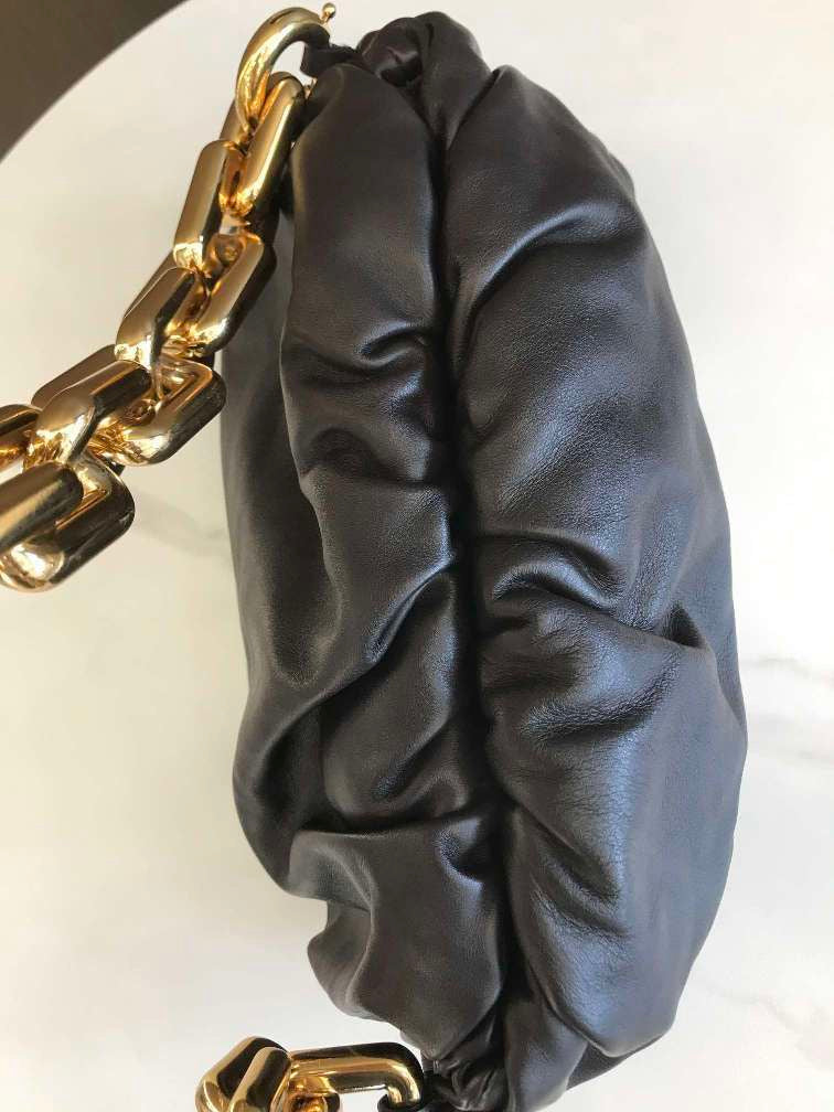 Bottega Veneta - Chain Pouch - Leather - Brown - (Large)