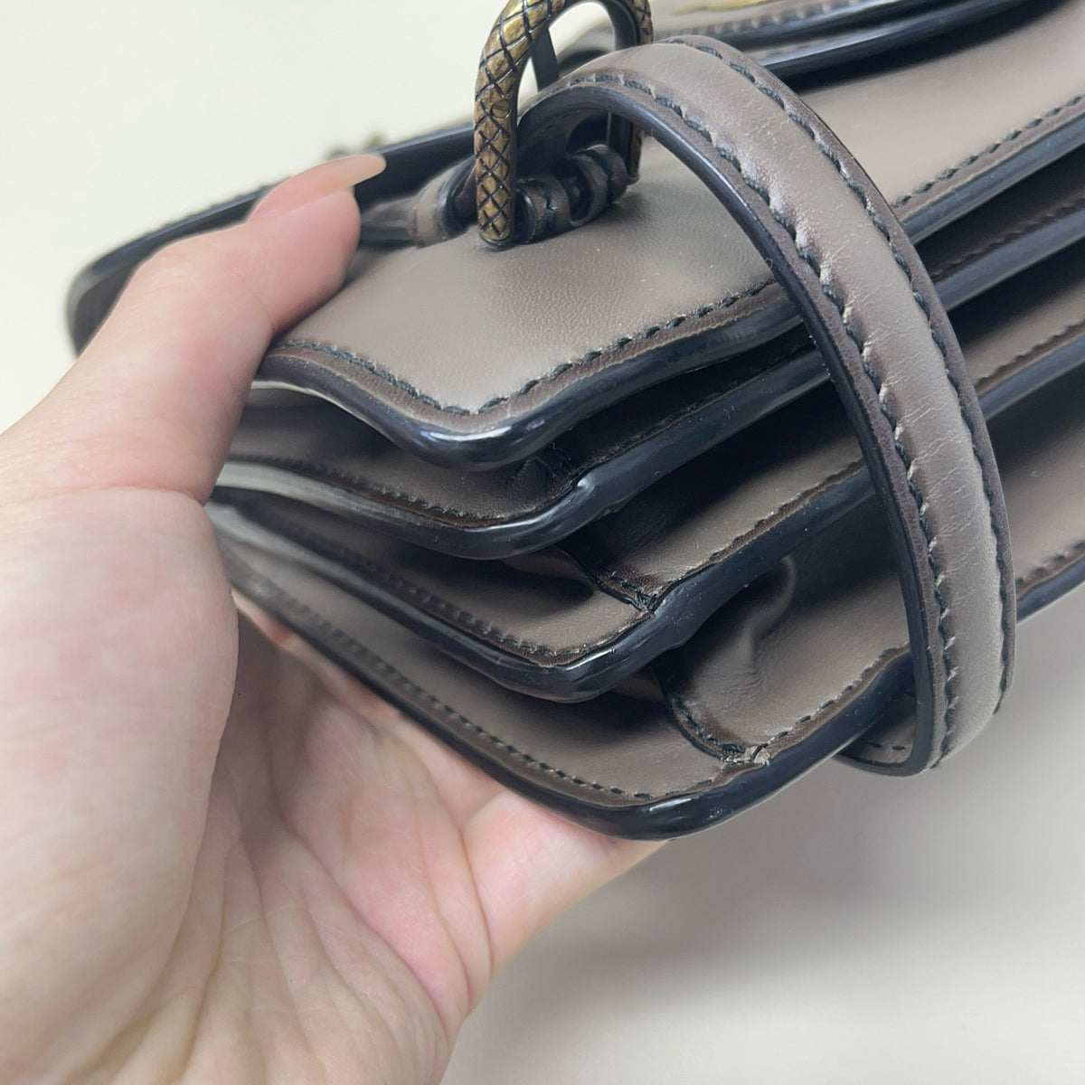 Bottega Veneta - City Knot - Leather - Grey