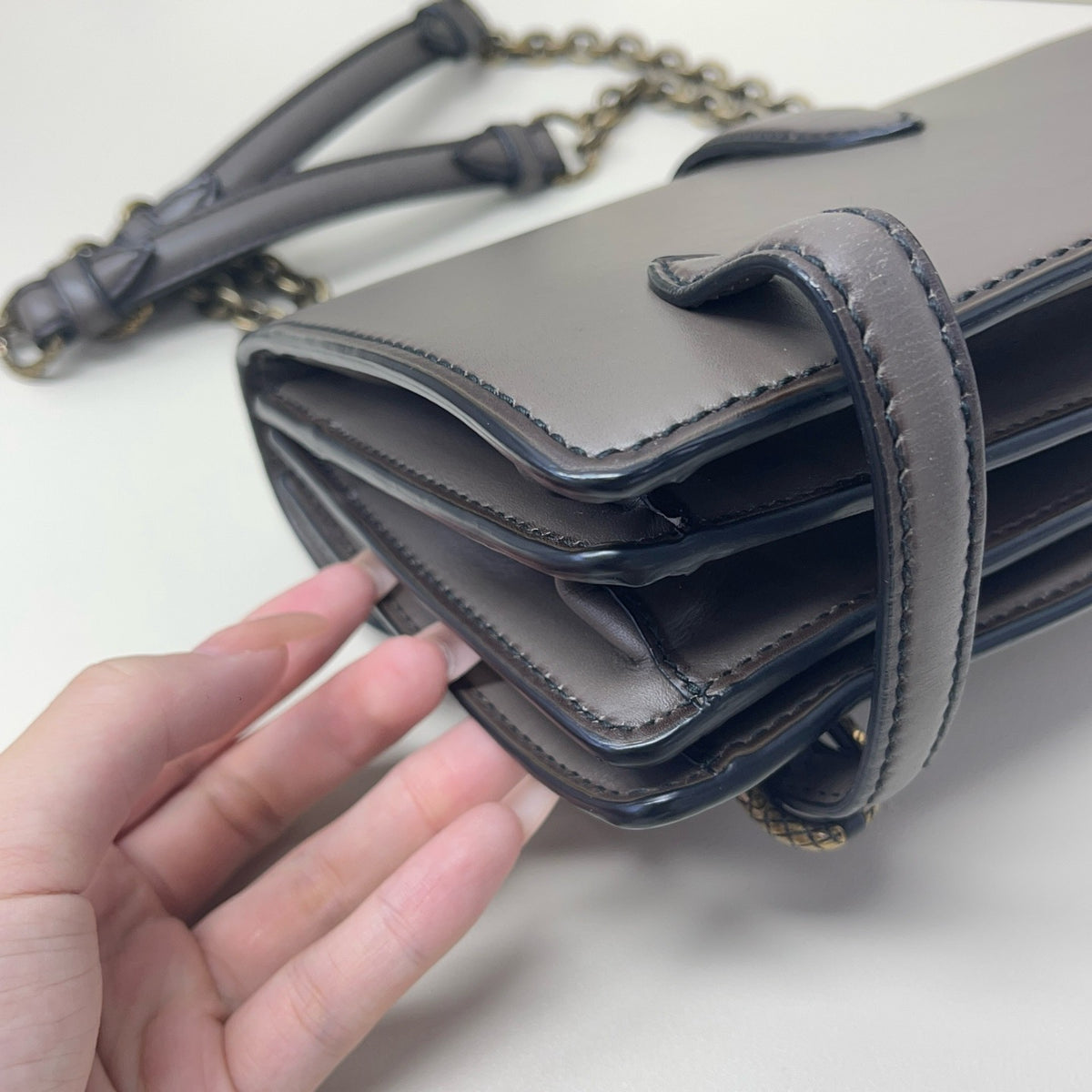 Bottega Veneta - City Knot - Leather - Grey