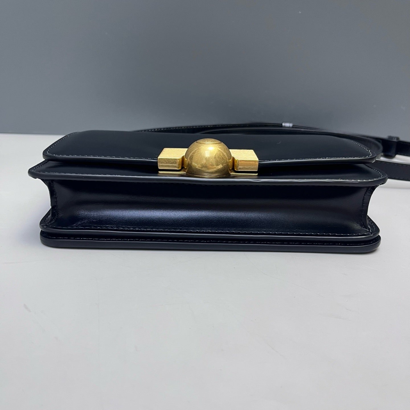 Bottega Veneta - Classic Box Bag - Leather - Black - (mini)