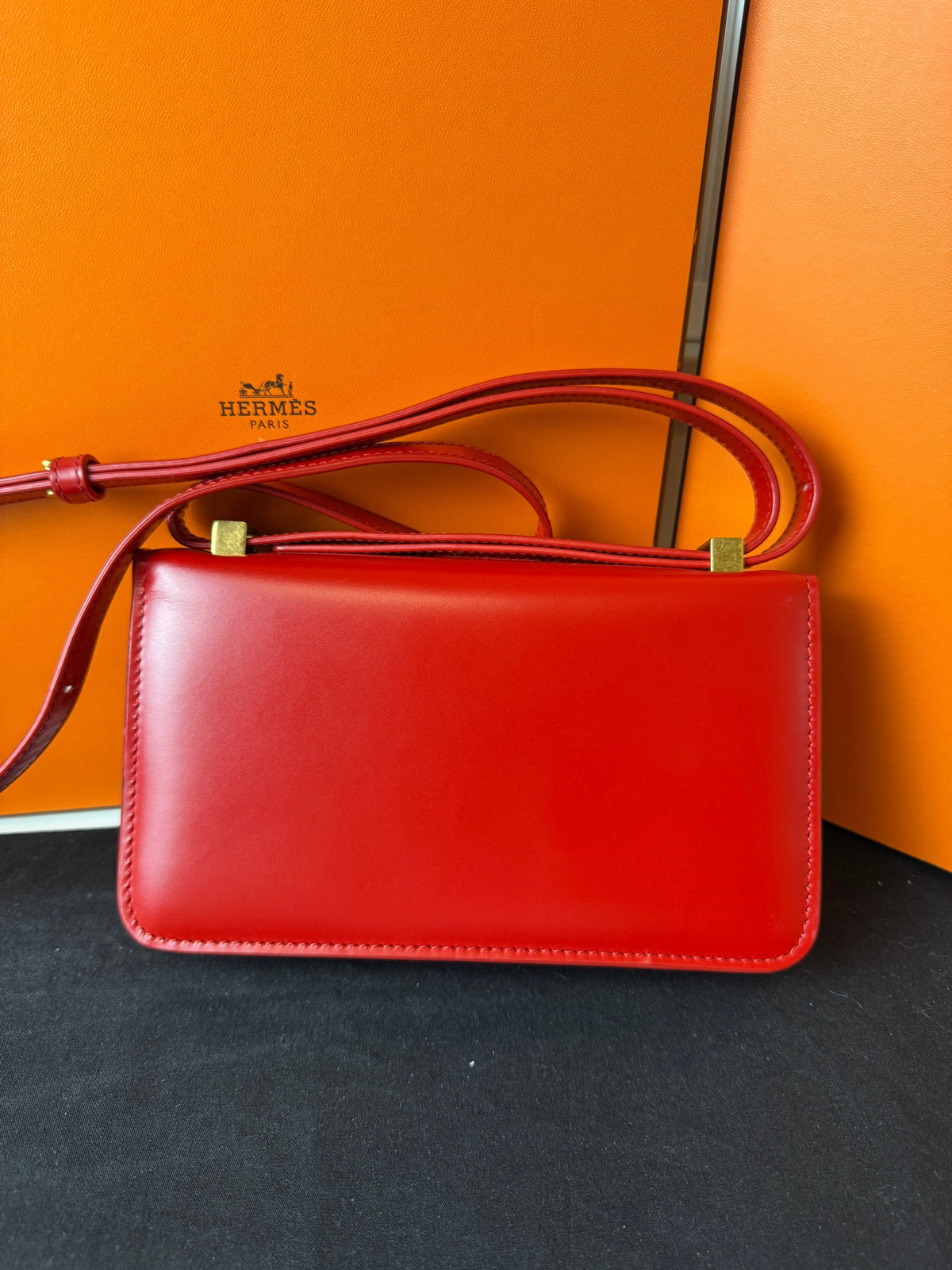 Bottega Veneta - Classic Crossbody Bag - Leather - Red - (mini)