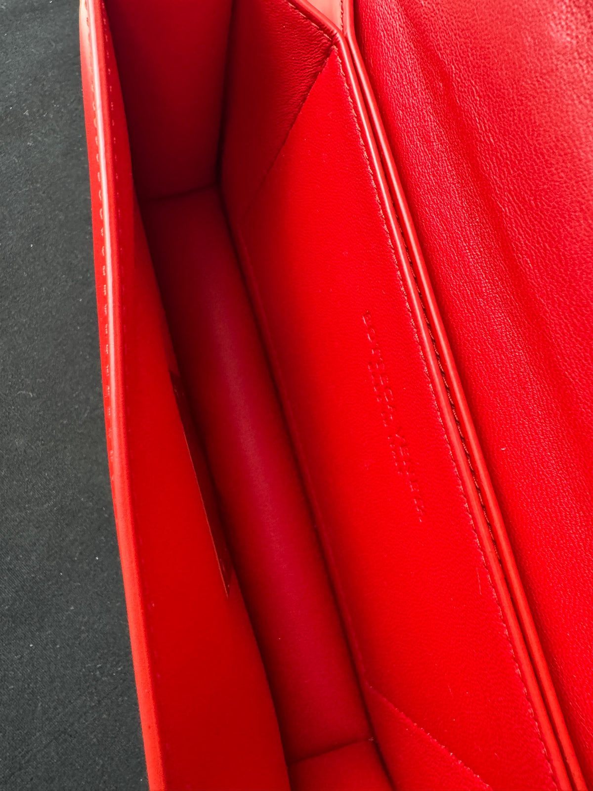 Bottega Veneta - Classic Crossbody Bag - Leather - Red - (mini)