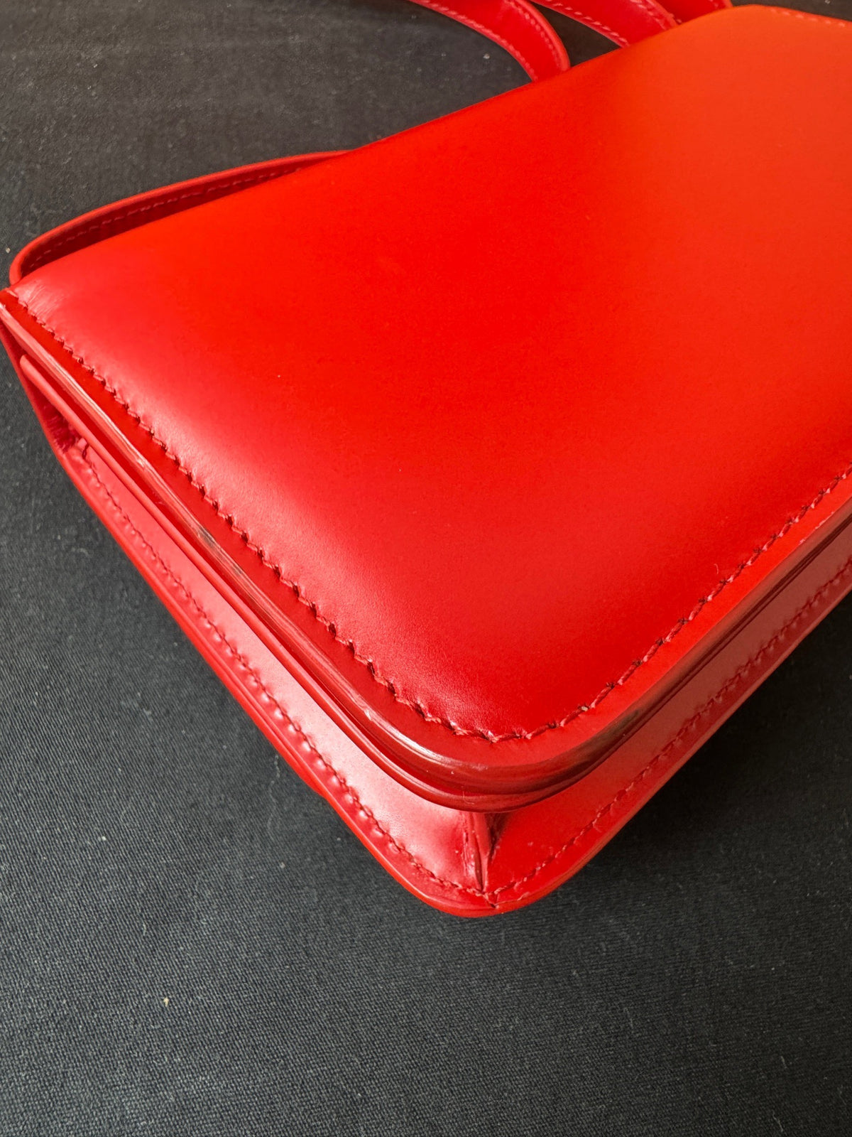 Bottega Veneta - Classic Crossbody Bag - Leather - Red - (mini)