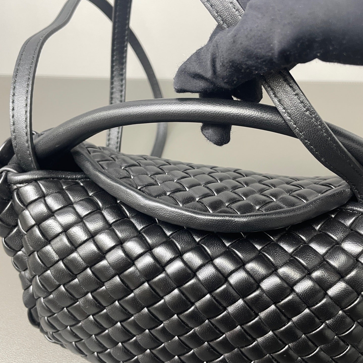 Bottega Veneta - Cobble - Leather - Black - (mini)