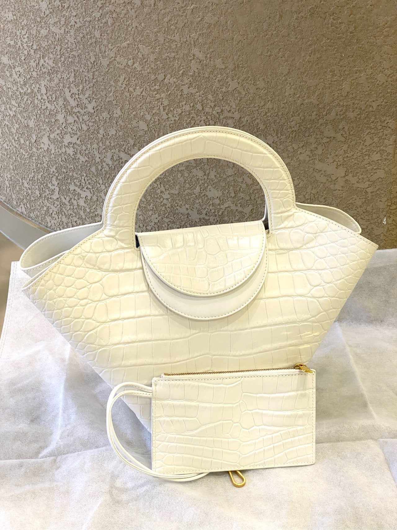 Bottega Veneta - Doll Tote - Leather - White - (medium)