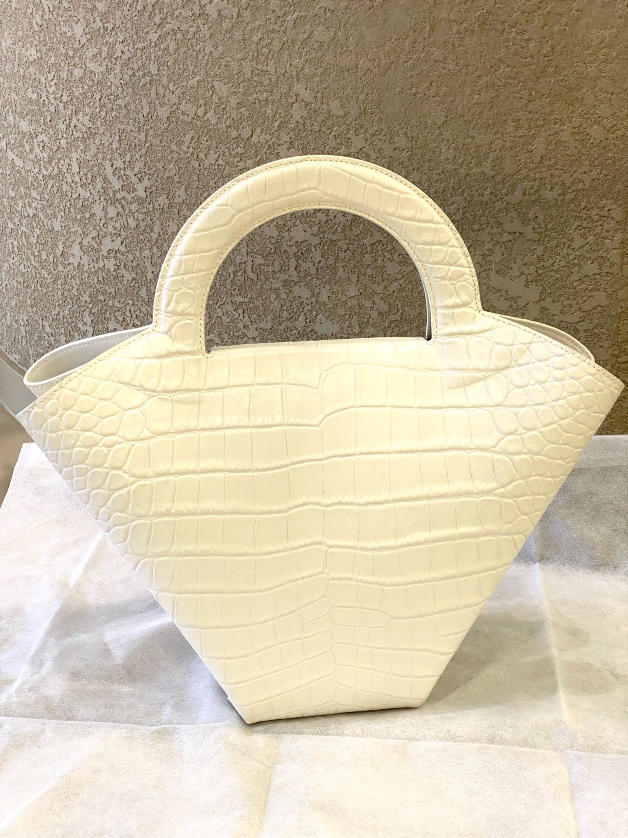 Bottega Veneta - Doll Tote - Leather - White - (medium)
