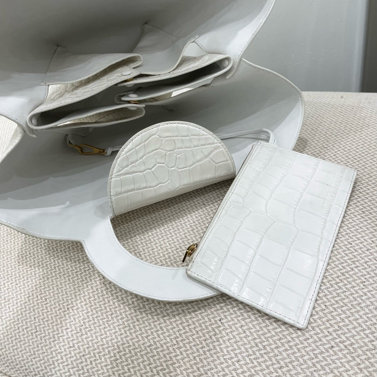 Bottega Veneta - Doll Tote - Leather - White - (medium)