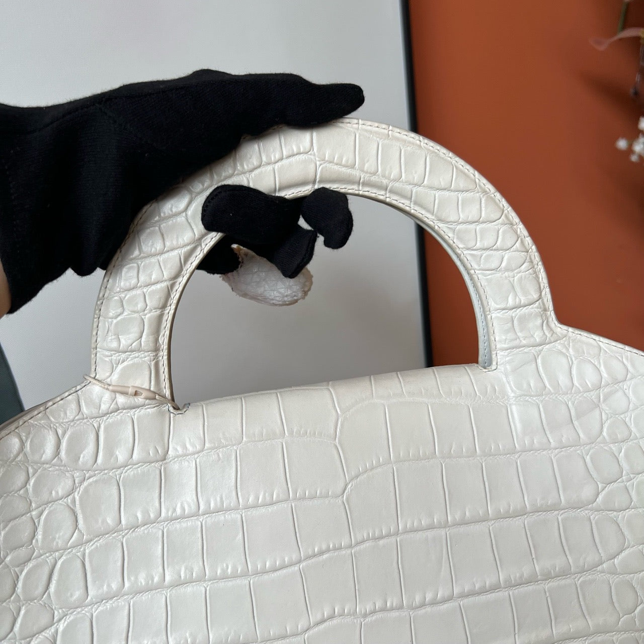 Bottega Veneta - Doll Tote - Leather - White - (medium)
