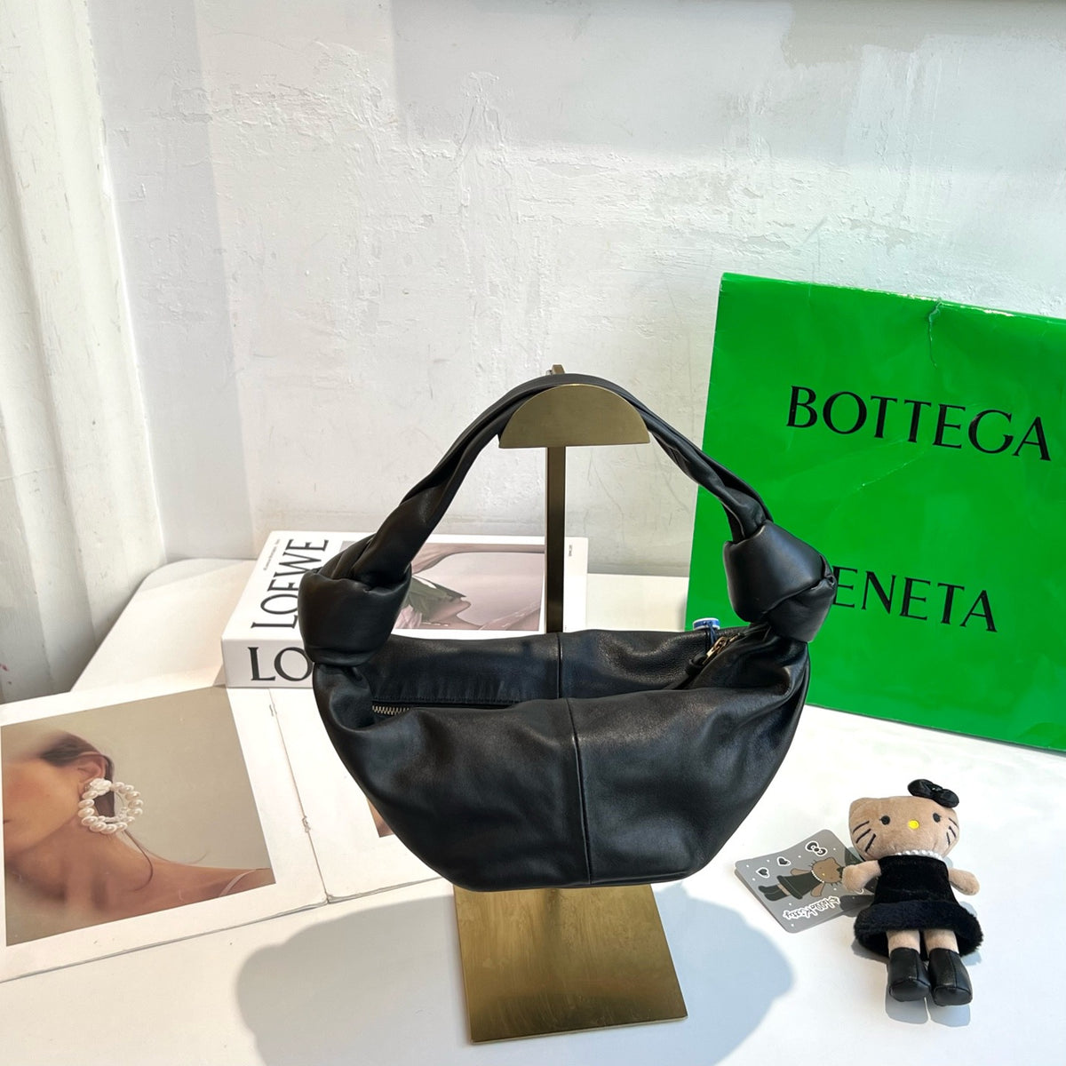 Bottega Veneta - Double Knot - Leather - Black