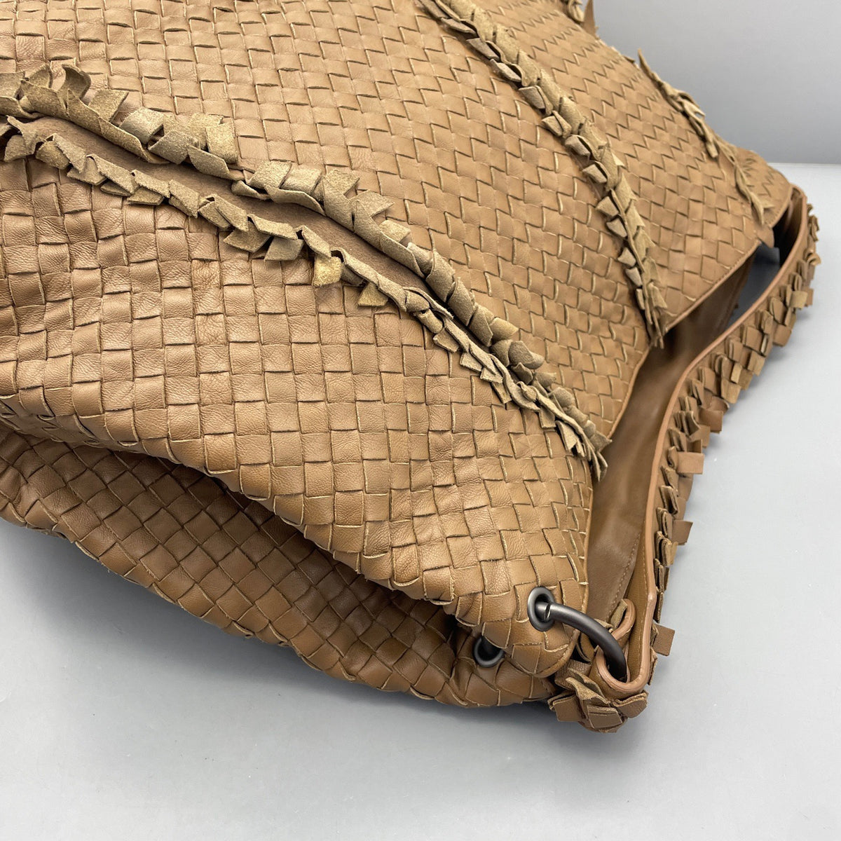 Bottega Veneta - Fringed Woven Tote Bag - Leather - Brown - (large)