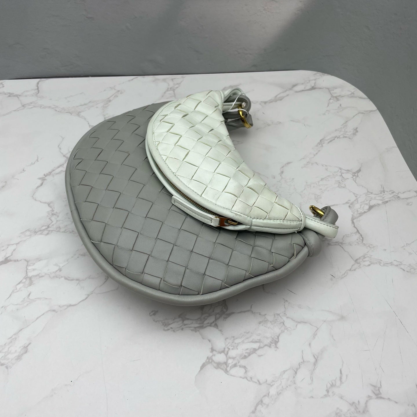 Bottega Veneta - Gemelli - Leather - Grey - (medium)