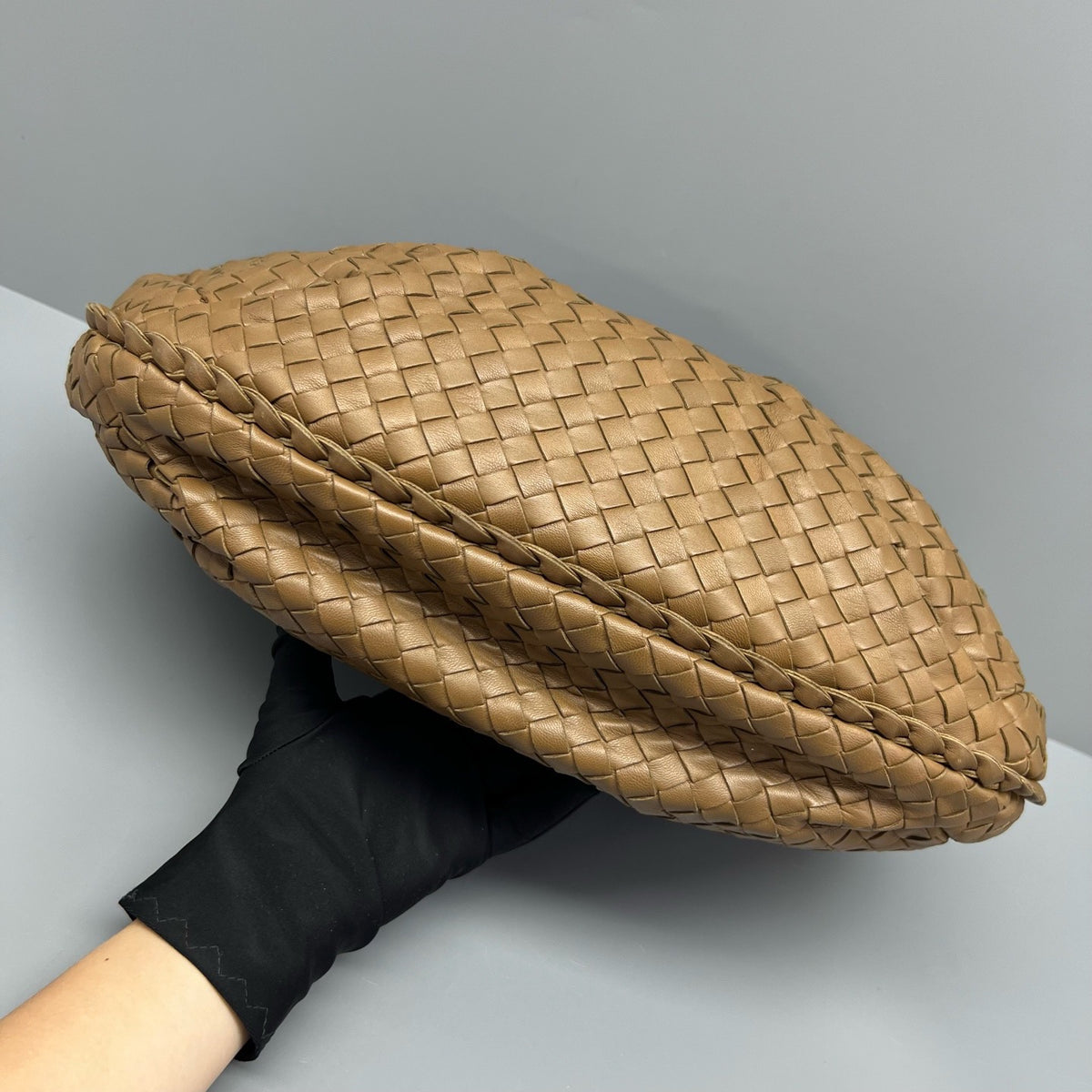 Bottega Veneta - Hobo Bag - Leather - Brown - (medium)