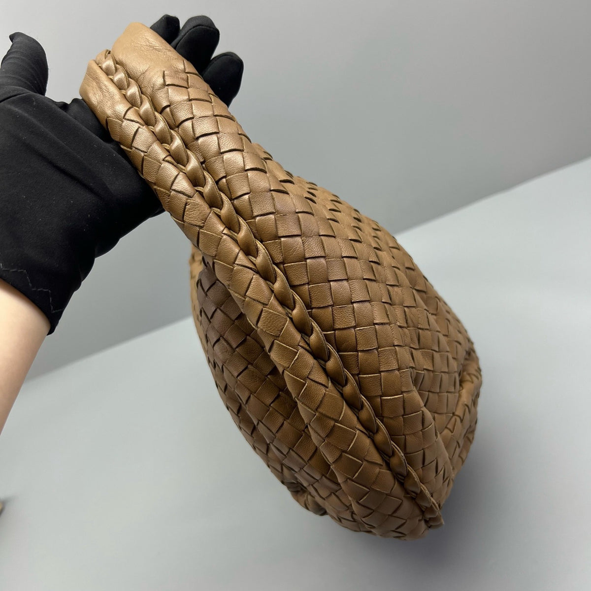 Bottega Veneta - Hobo Bag - Leather - Brown - (medium)