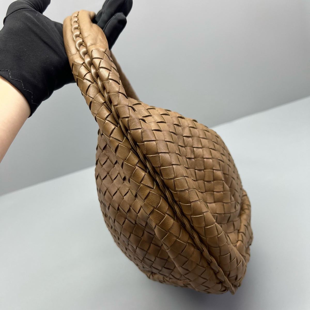 Bottega Veneta - Hobo Bag - Leather - Brown - (medium)