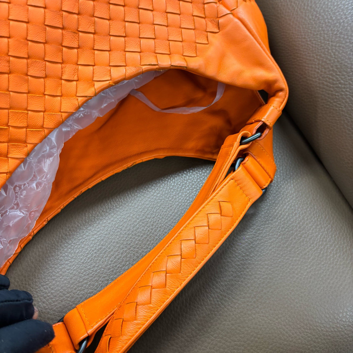 Bottega Veneta - Hobo Bag - Leather - Orange - (small)