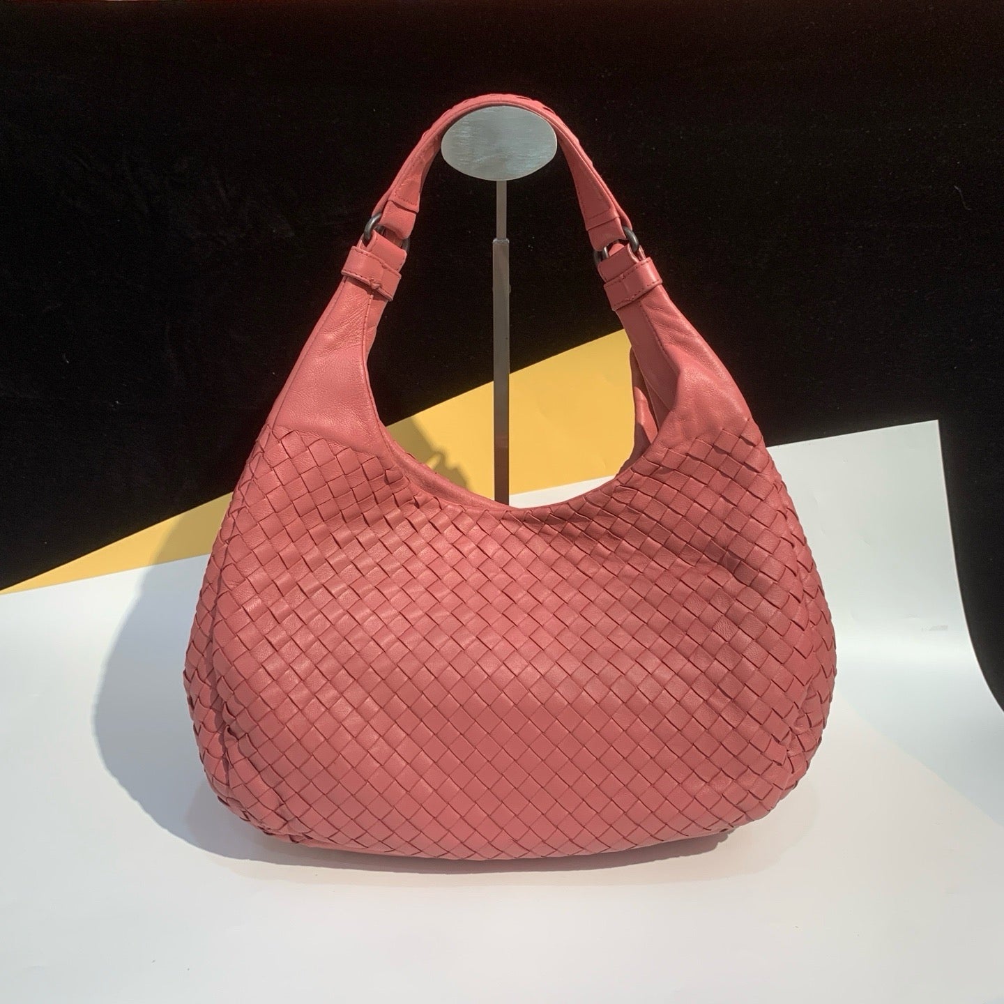 Bottega Veneta - Hobo Bag - Leather - Pink - (small)