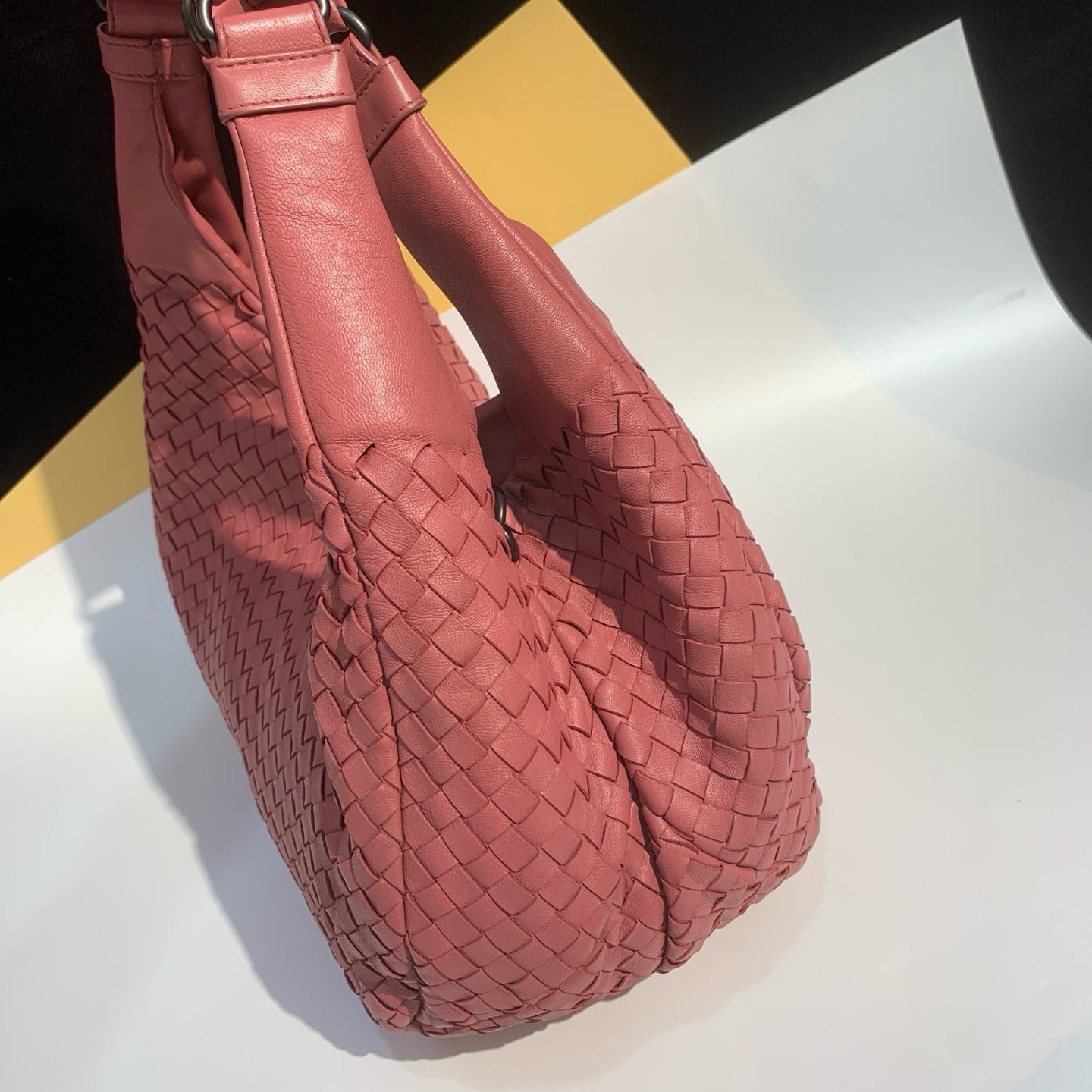 Bottega Veneta - Hobo Bag - Leather - Pink - (small)