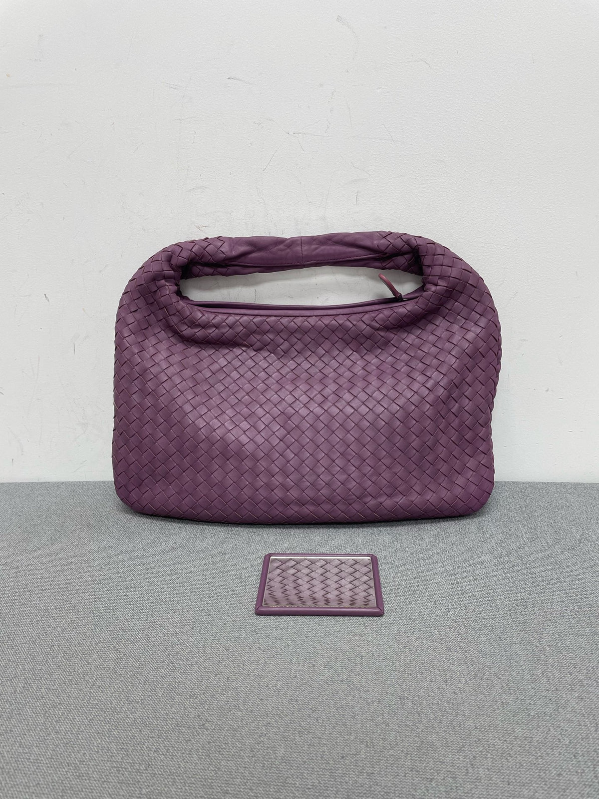 Bottega Veneta - Hobo Bag - Leather - Purple - (large)