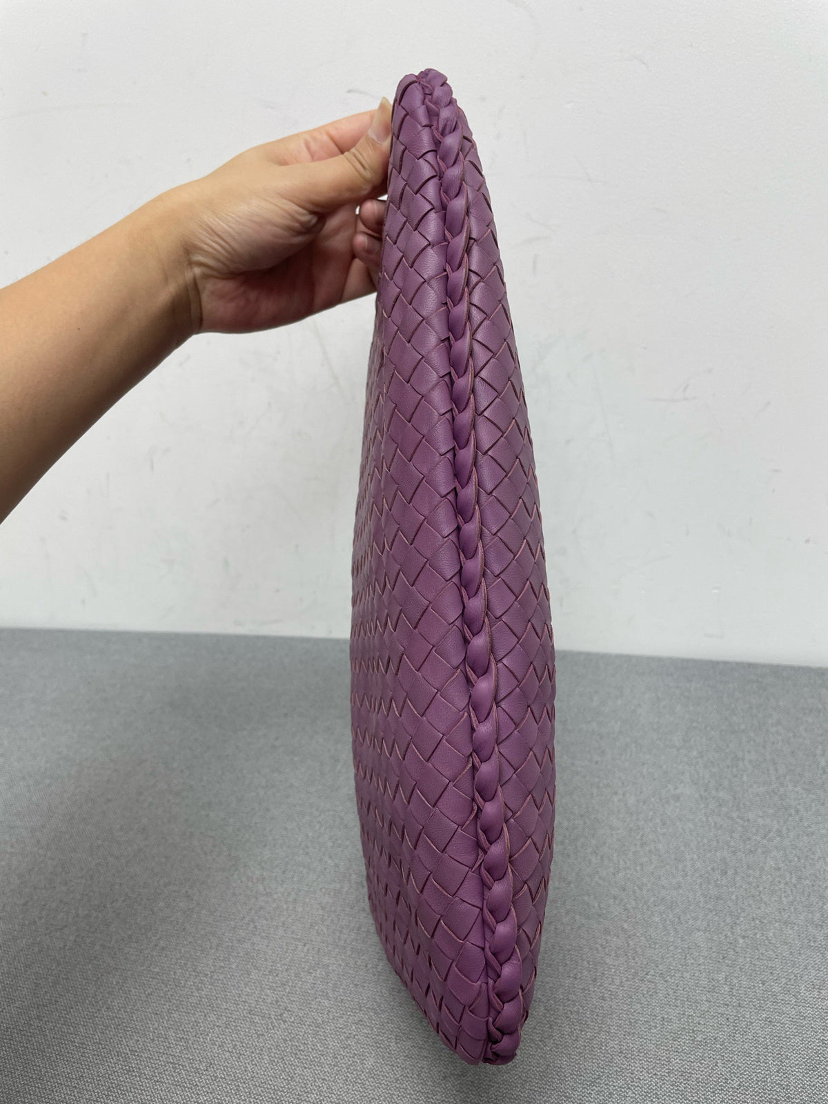 Bottega Veneta - Hobo Bag - Leather - Purple - (large)