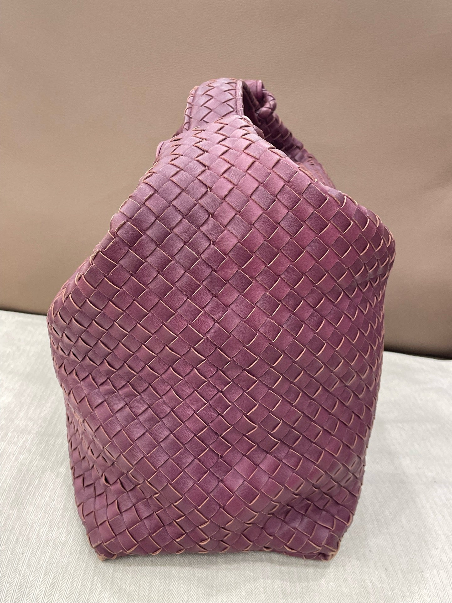 Bottega Veneta - Hobo Bag - Leather - Purple - (medium)