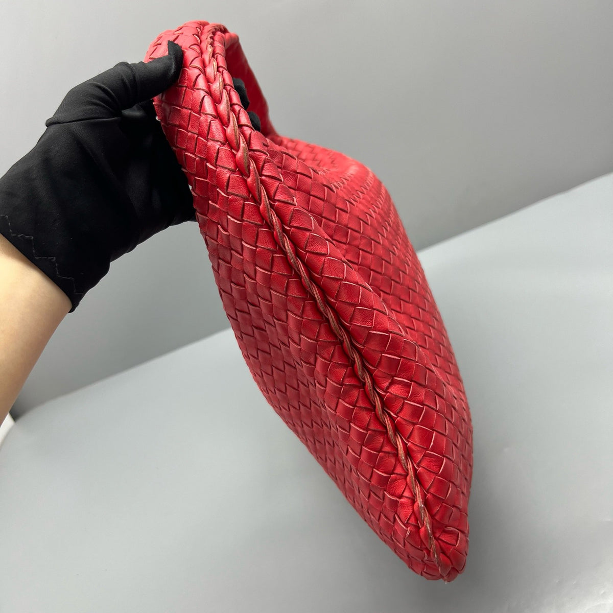 Bottega Veneta - Hobo Bag - Leather - Red