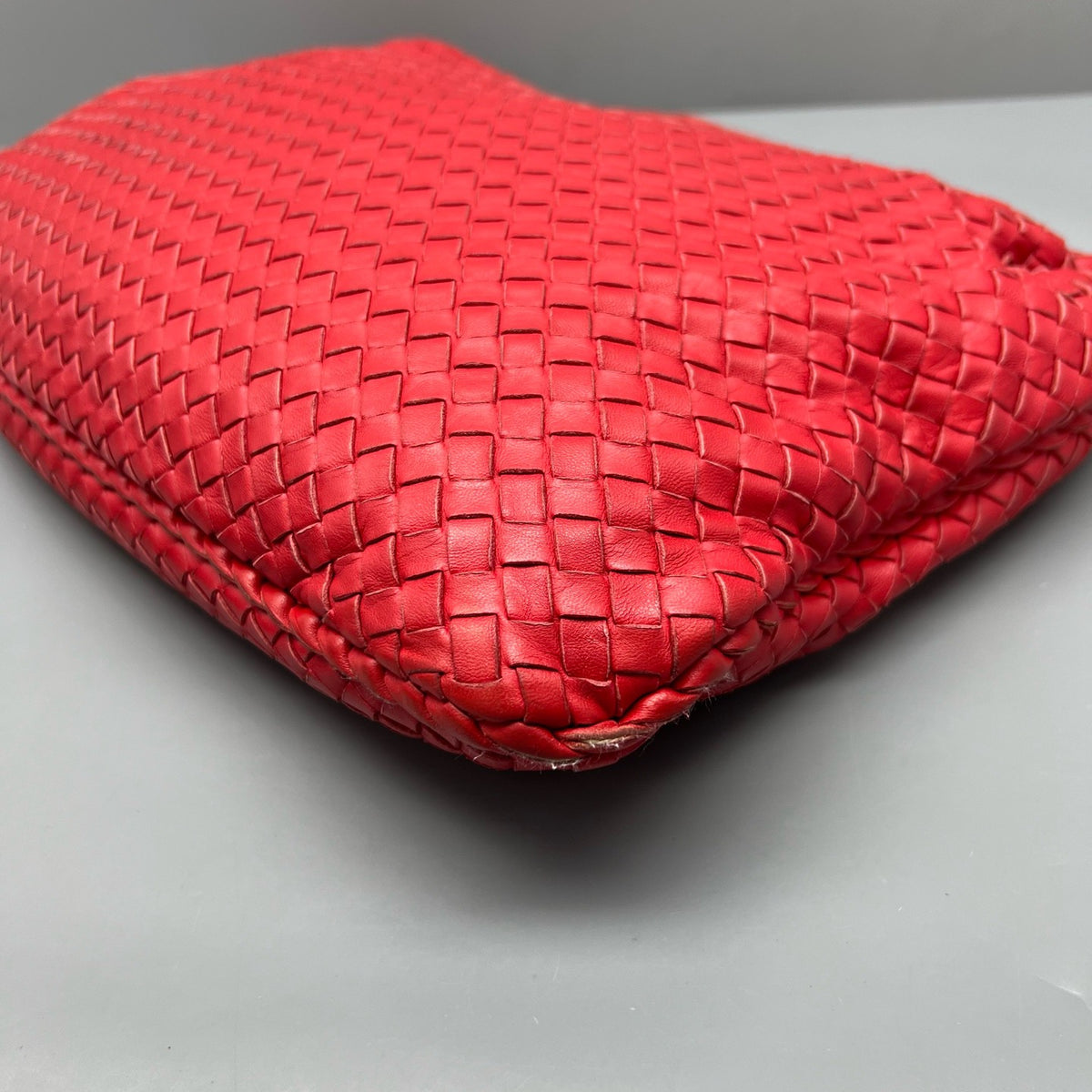 Bottega Veneta - Hobo Bag - Leather - Red
