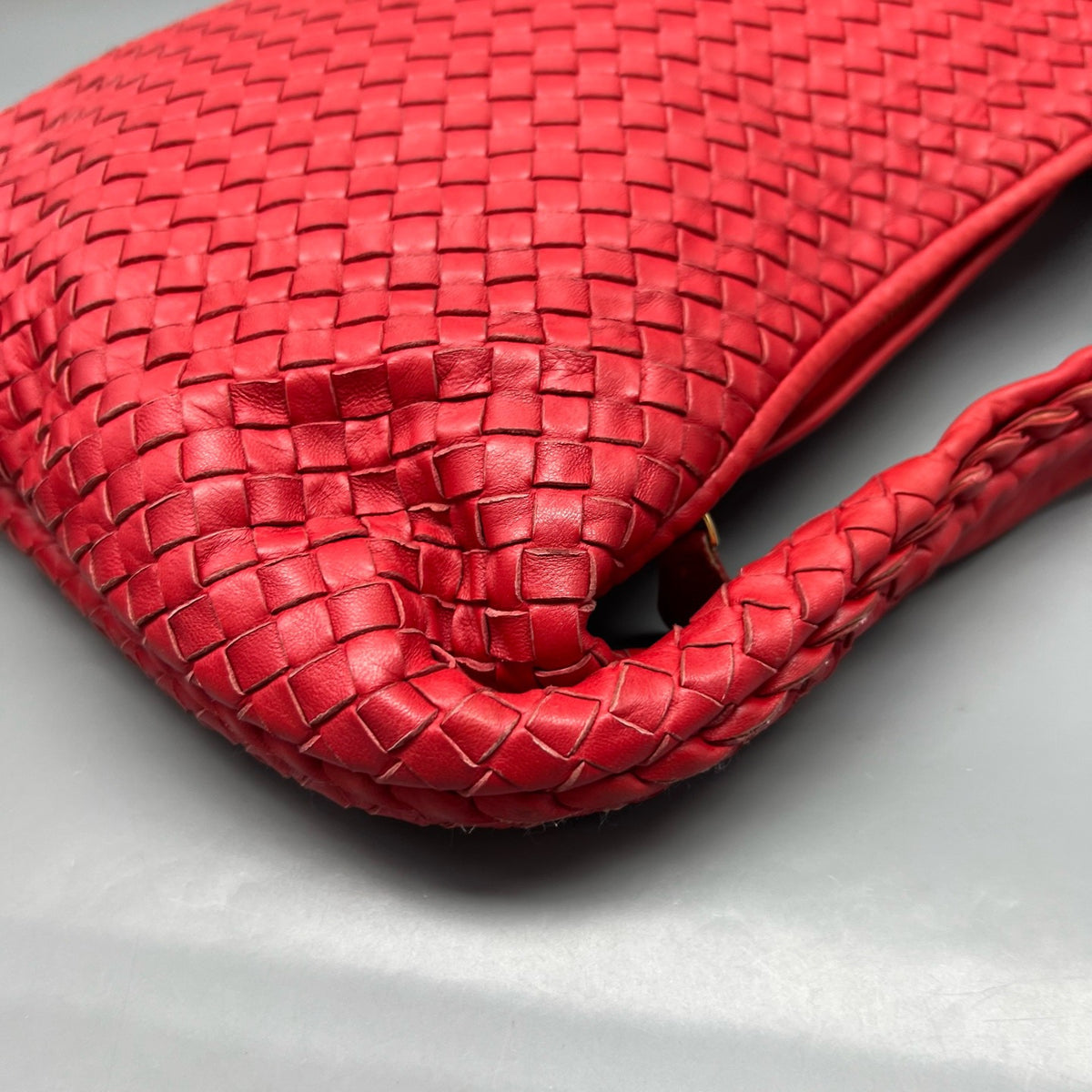 Bottega Veneta - Hobo Bag - Leather - Red