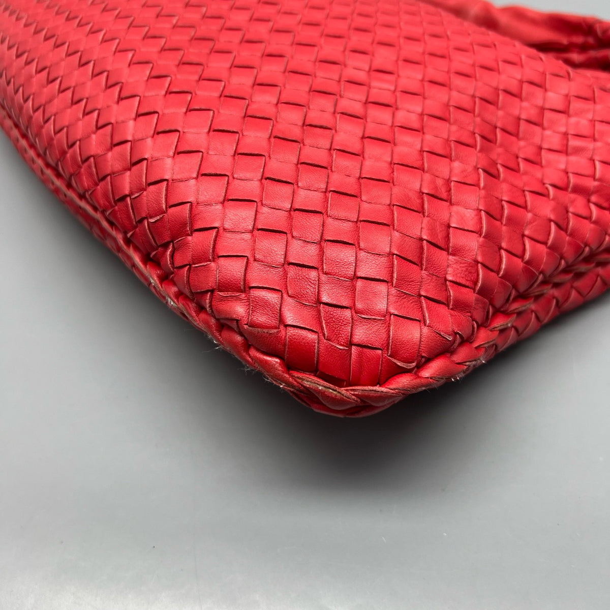 Bottega Veneta - Hobo Bag - Leather - Red