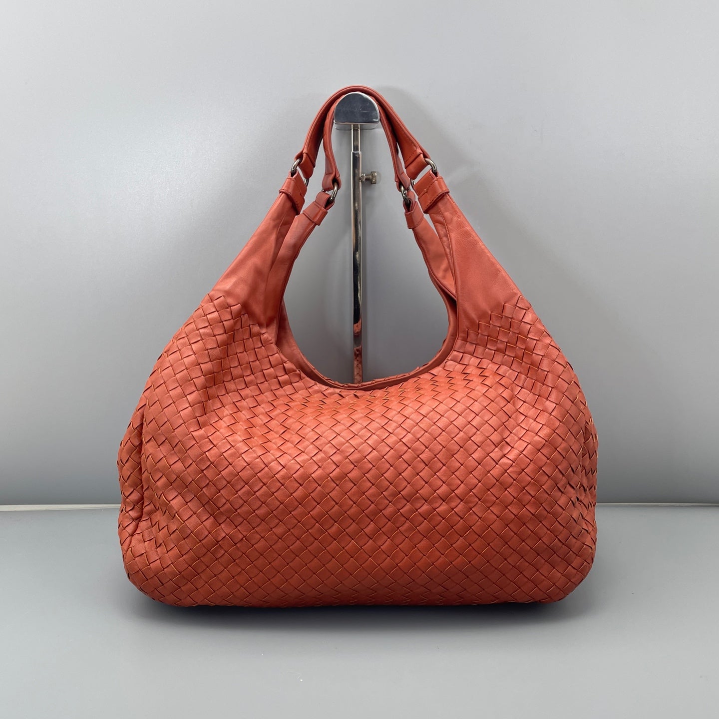 Bottega Veneta - Hobo - Leather - Brick Red - (medium)