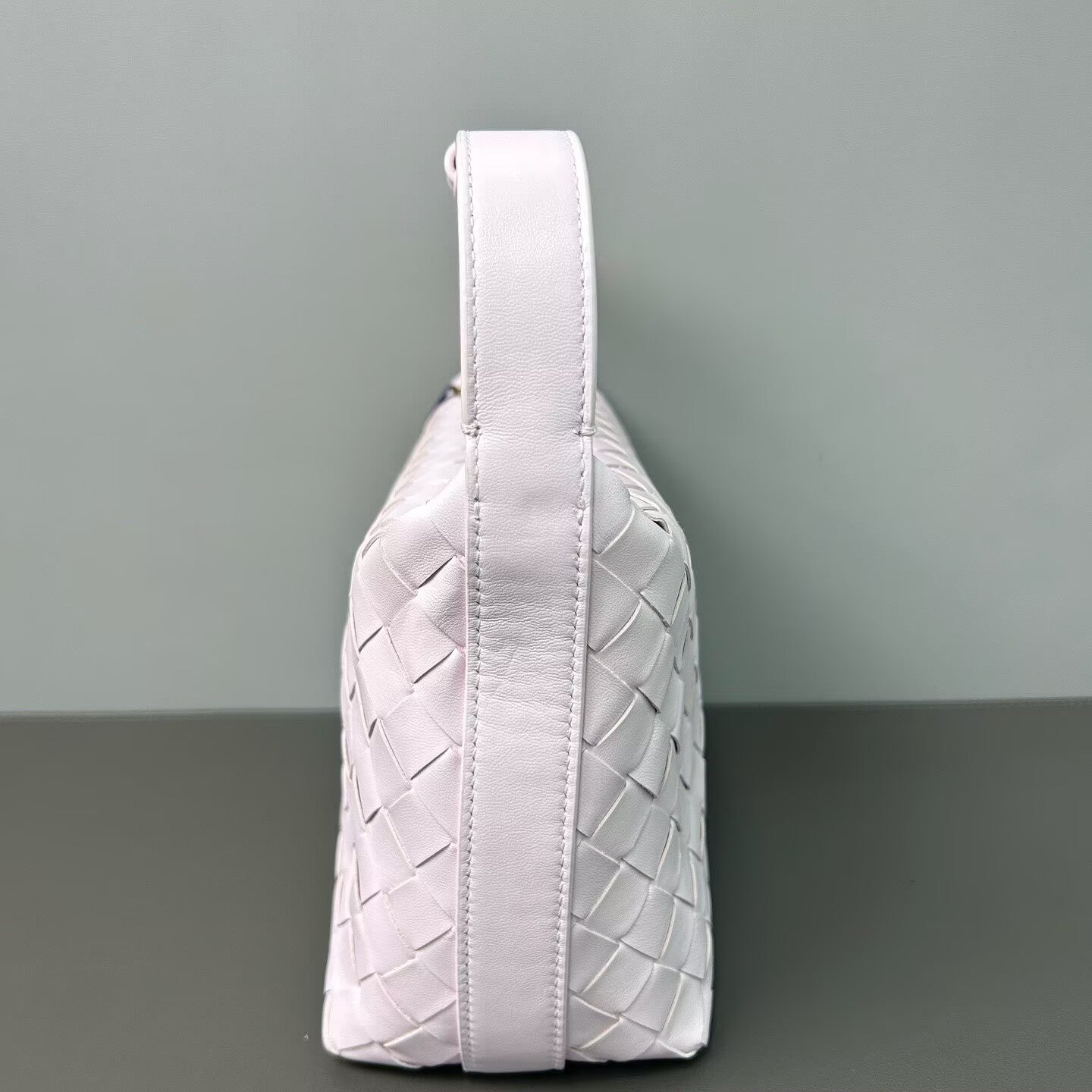 Bottega Veneta - Hobo Lunchbox Bag - Leather - Pink - (small)