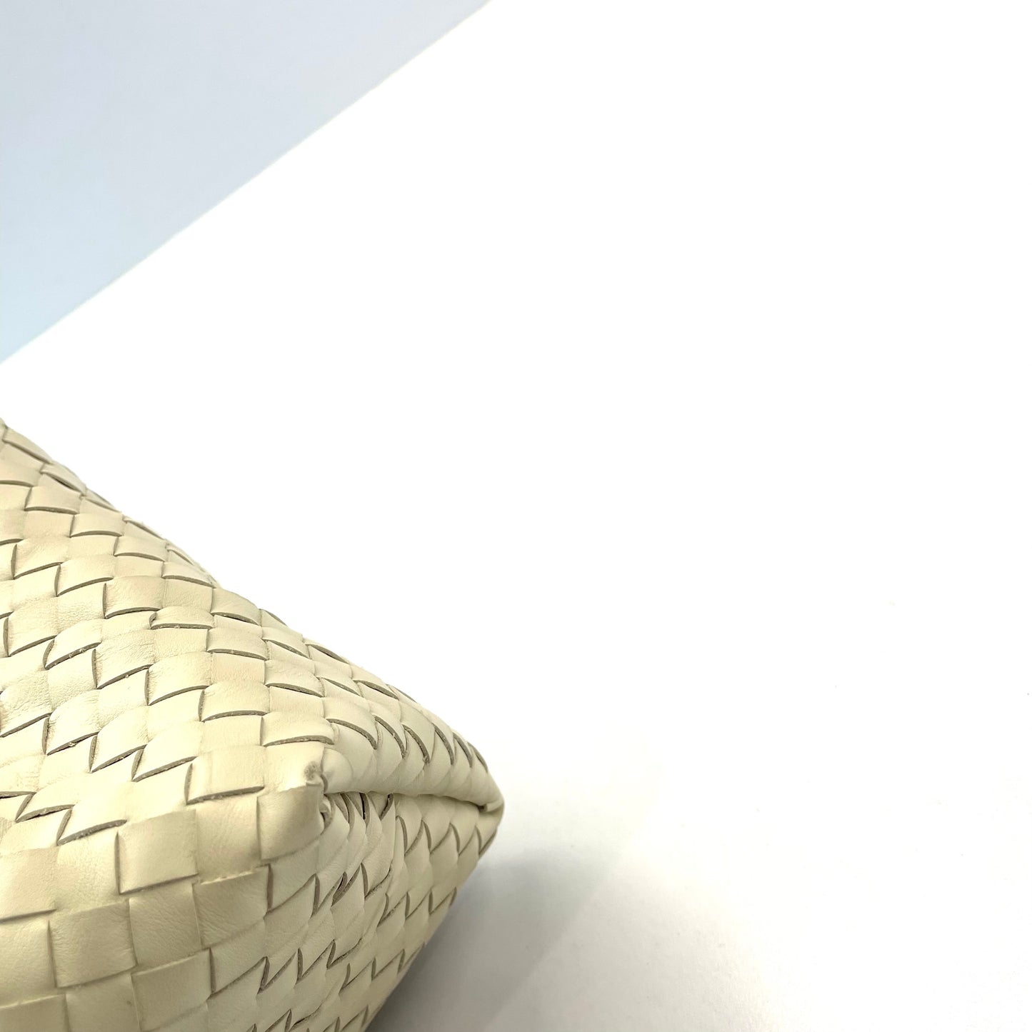 Bottega Veneta - Intrecciato - Leather - Beige