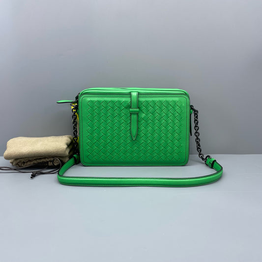 Bottega Veneta - Intrecciato Camera Bag - Leather - Green - (small)