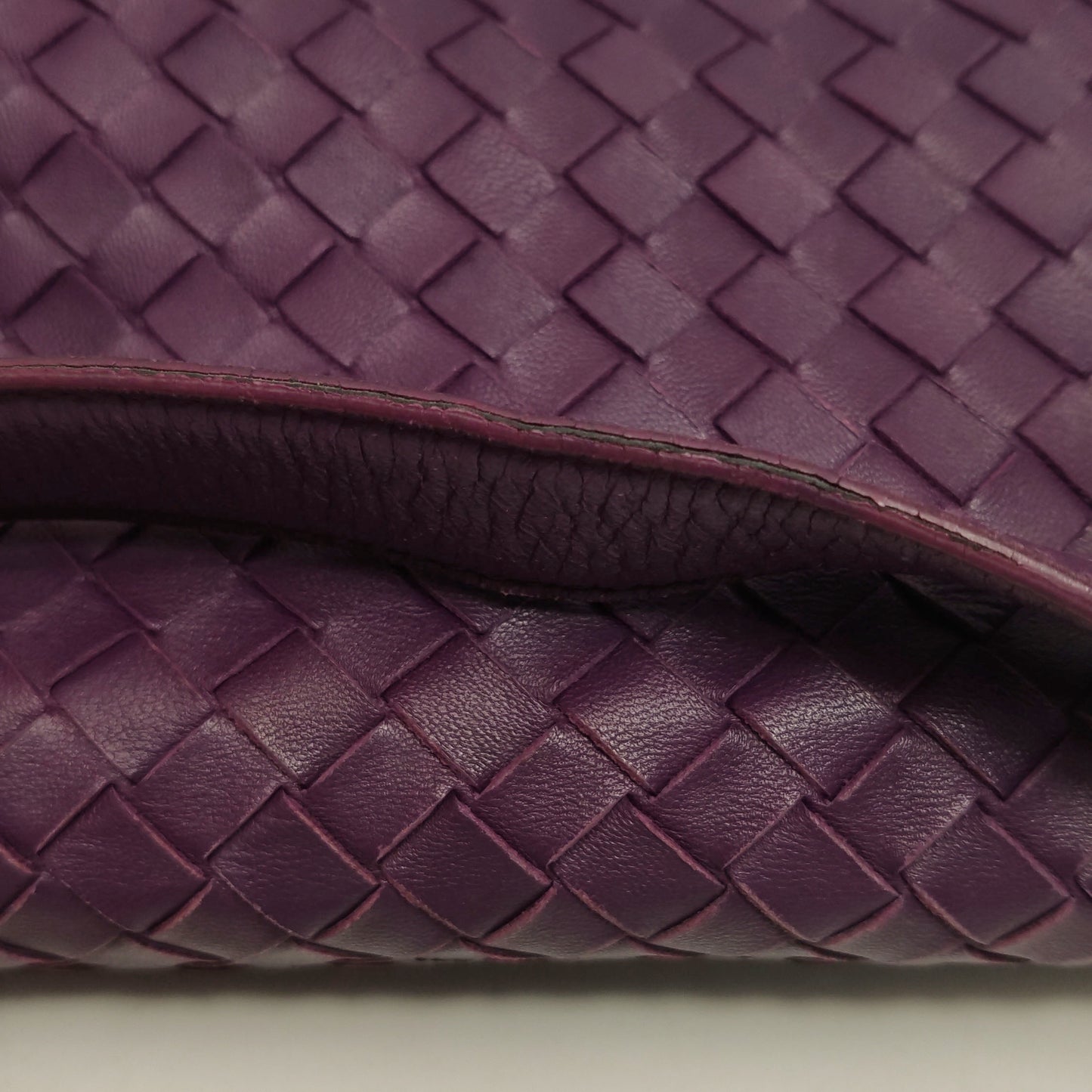 Bottega Veneta - Intrecciato Flap Shoulder Bag - Leather - Plum - (medium)