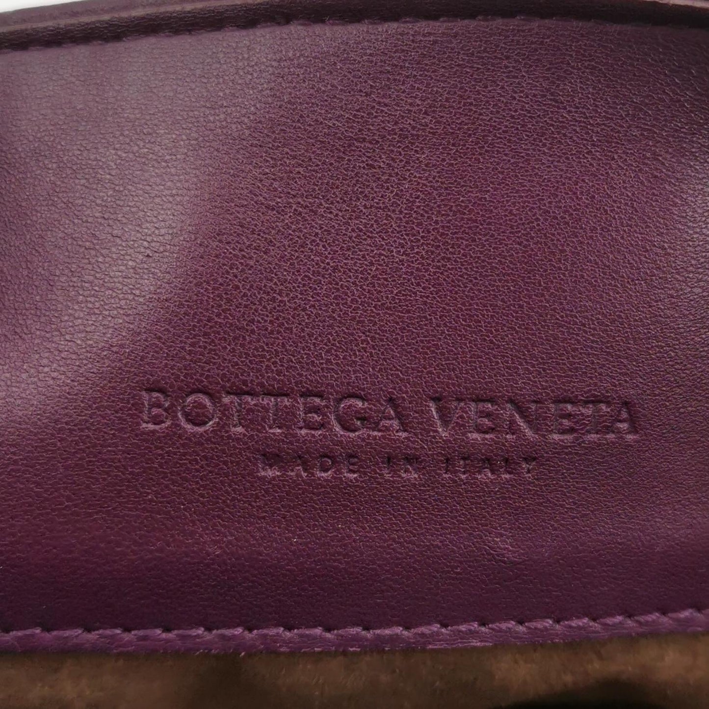 Bottega Veneta - Intrecciato Flap Shoulder Bag - Leather - Plum - (medium)