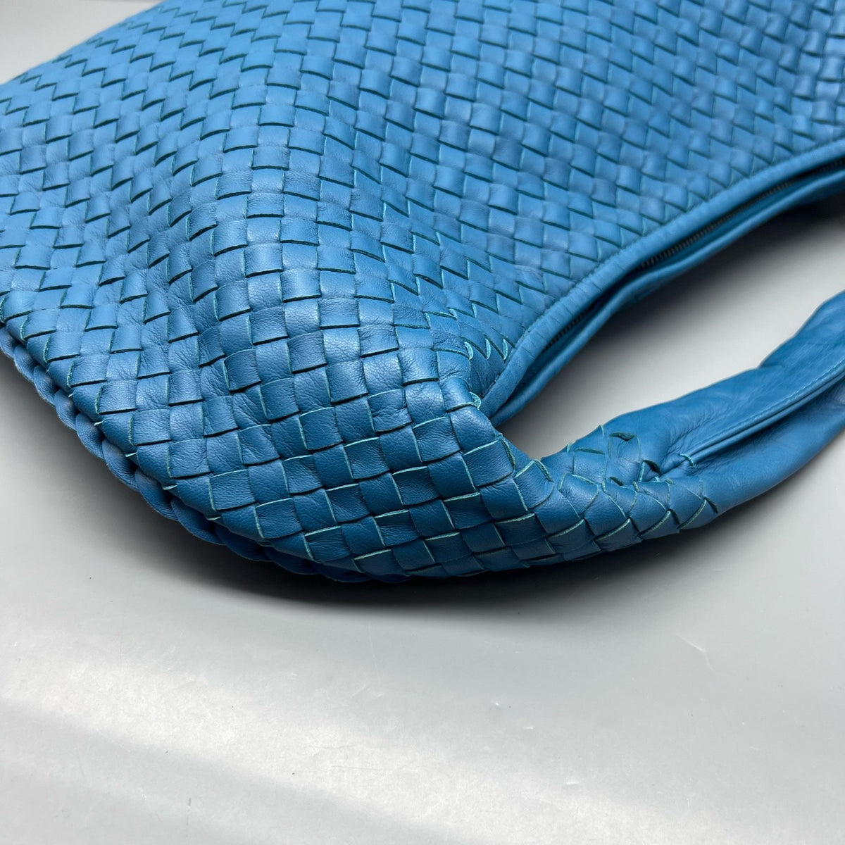 Bottega Veneta - Intrecciato Hobo Bag - Leather - Blue - (large)