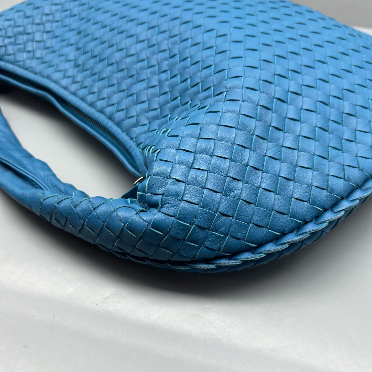 Bottega Veneta - Intrecciato Hobo Bag - Leather - Blue - (large)