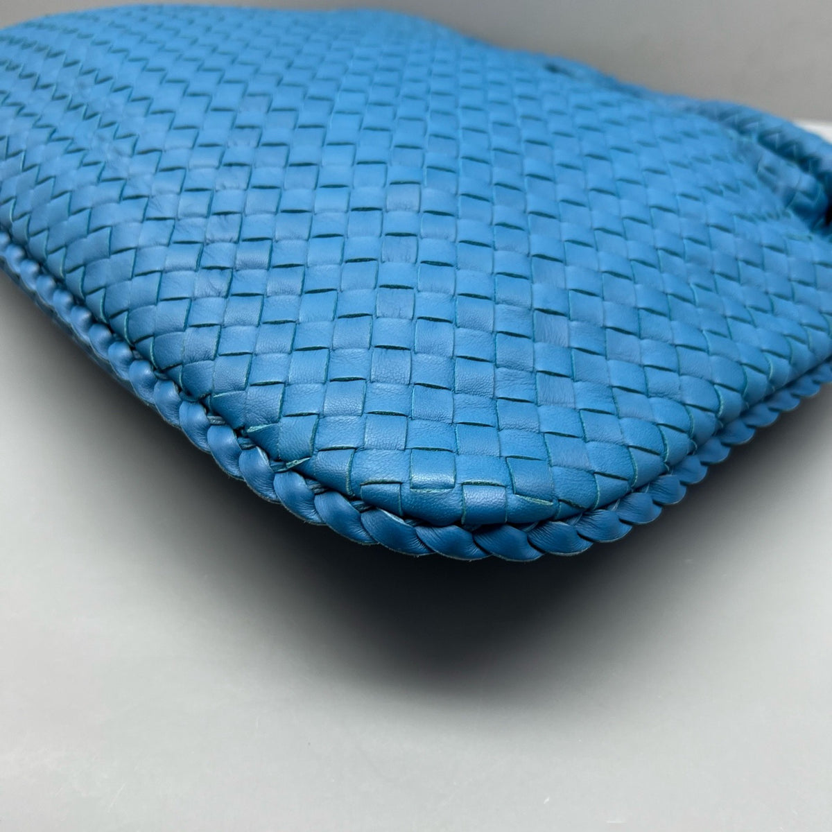 Bottega Veneta - Intrecciato Hobo Bag - Leather - Blue - (large)