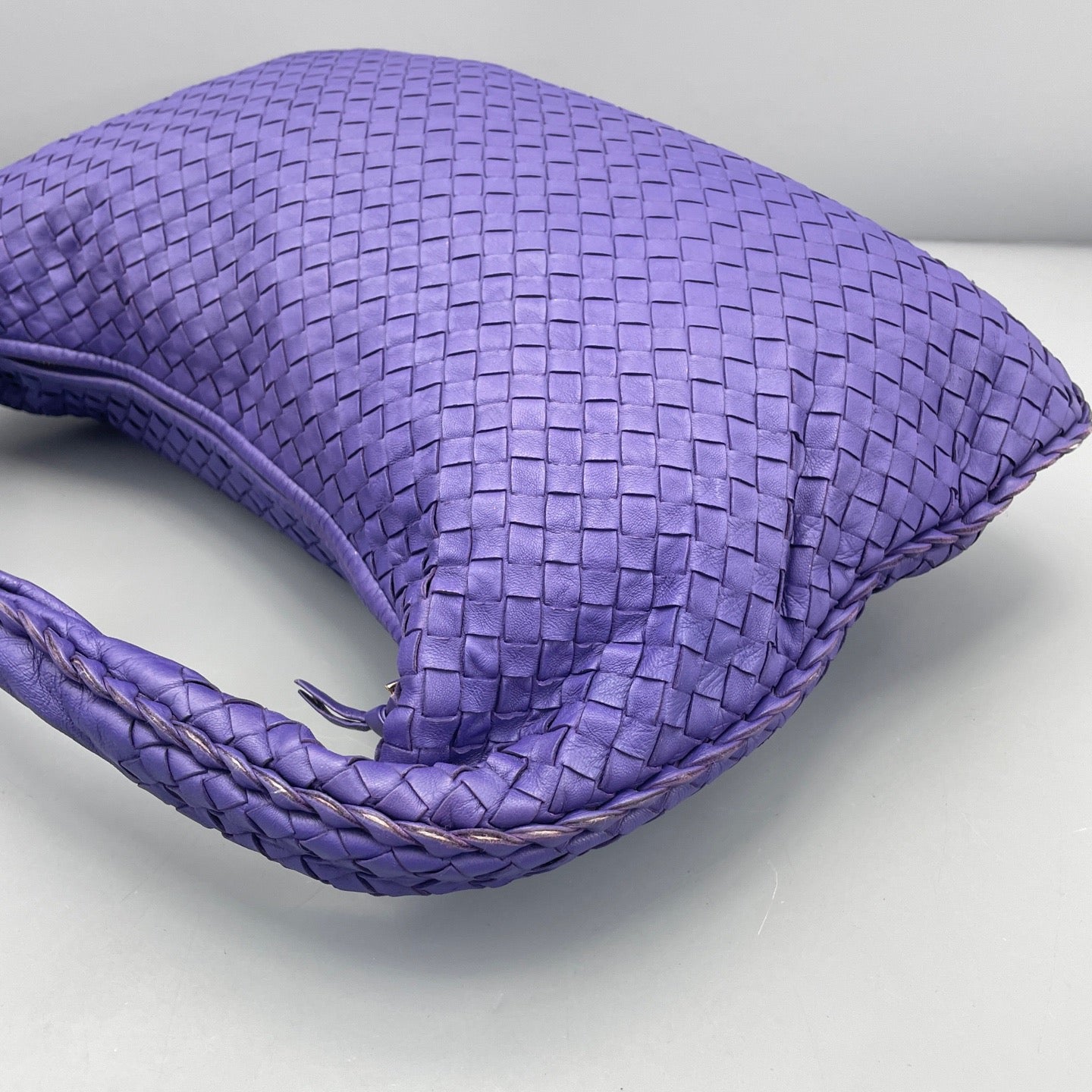 Bottega Veneta - Intrecciato Hobo Bag - Leather - Purple - (medium)