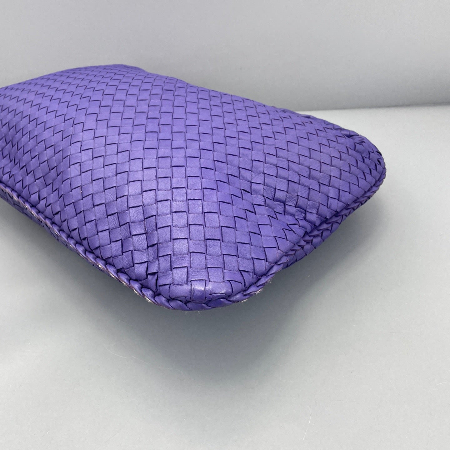Bottega Veneta - Intrecciato Hobo Bag - Leather - Purple - (medium)