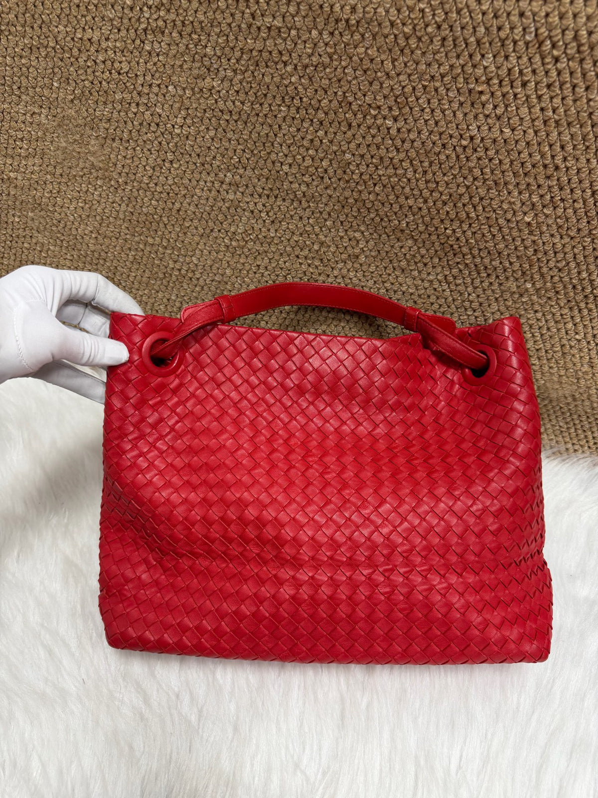 Bottega Veneta - Intrecciato Hobo Bag - Leather - Red - (medium)