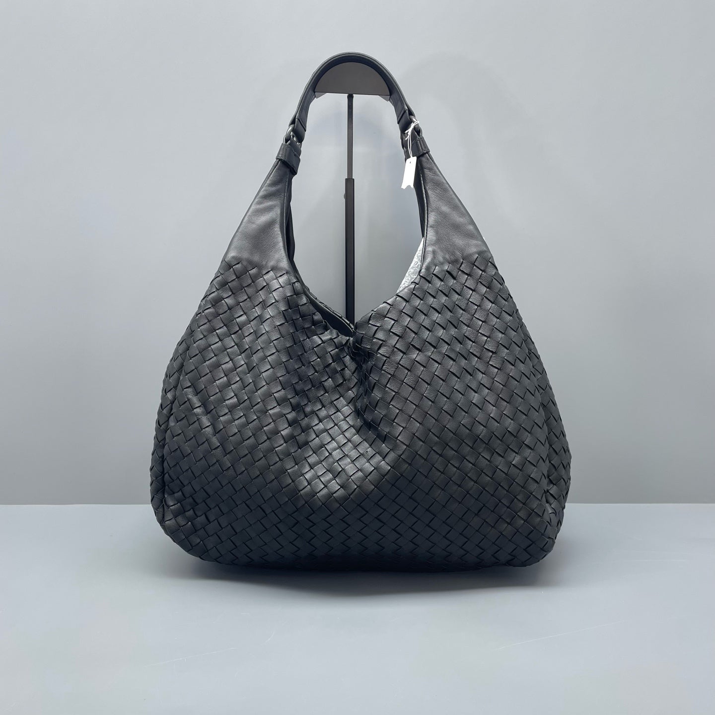 Bottega Veneta - Intrecciato Hobo - Leather - Black - (large)