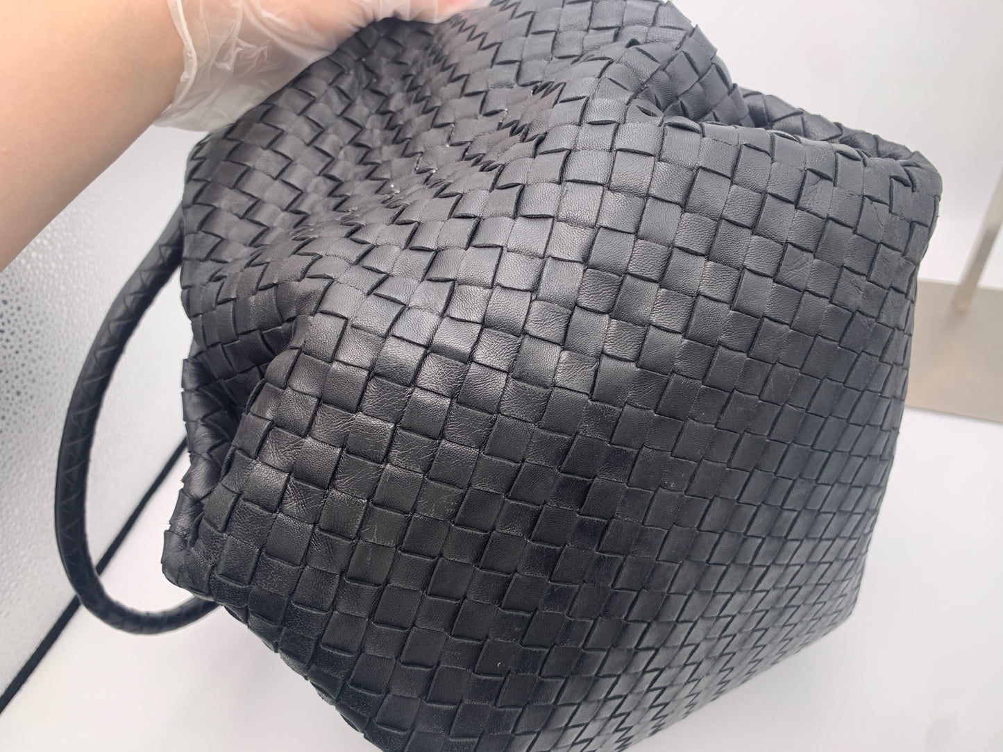 Bottega Veneta - Intrecciato Hobo - Leather - Black - (medium)