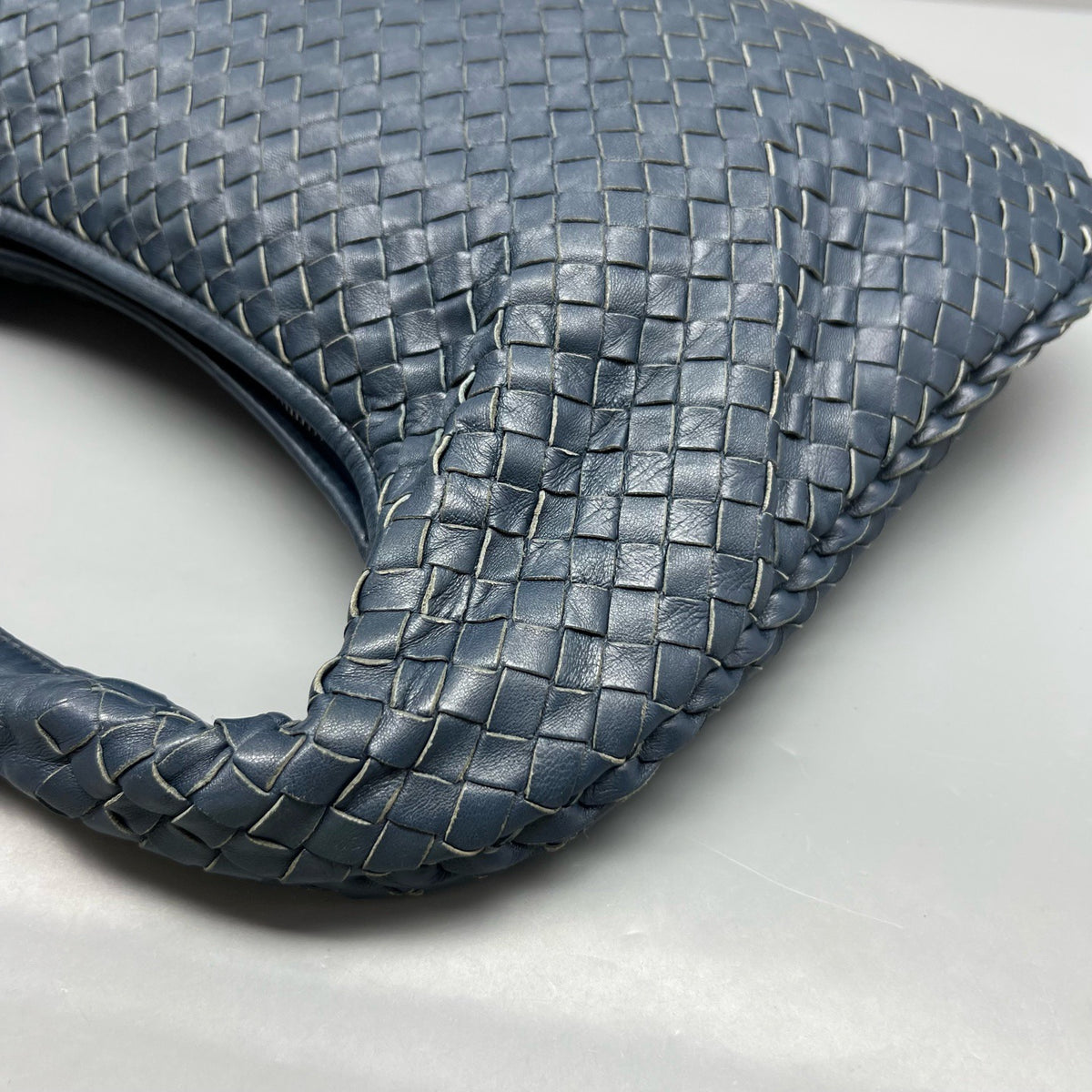 Bottega Veneta - Intrecciato Hobo - Leather - Blue - (medium)