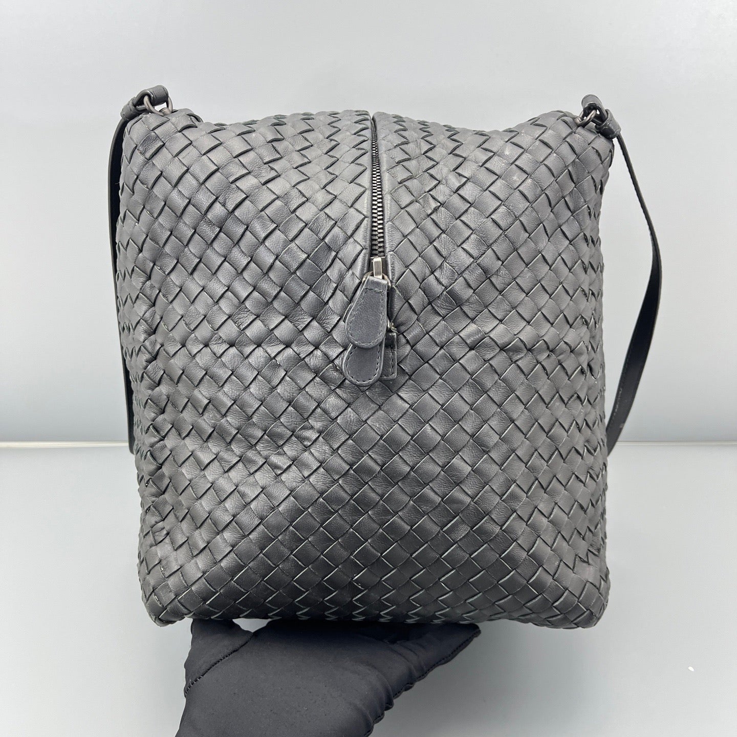 Bottega Veneta - Intrecciato - Leather - Black - (medium)