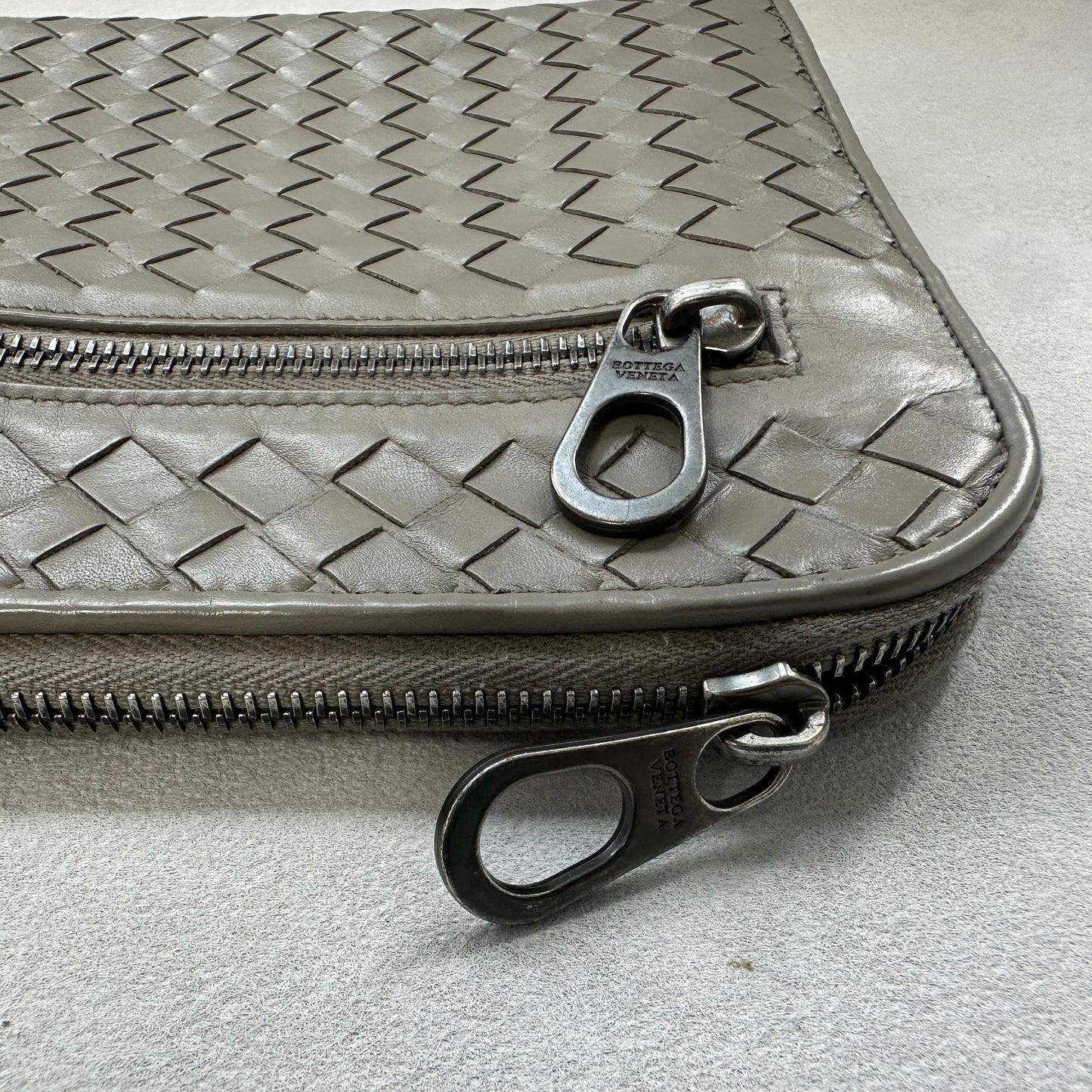 Bottega Veneta - Intrecciato - Leather - Grey - (medium)
