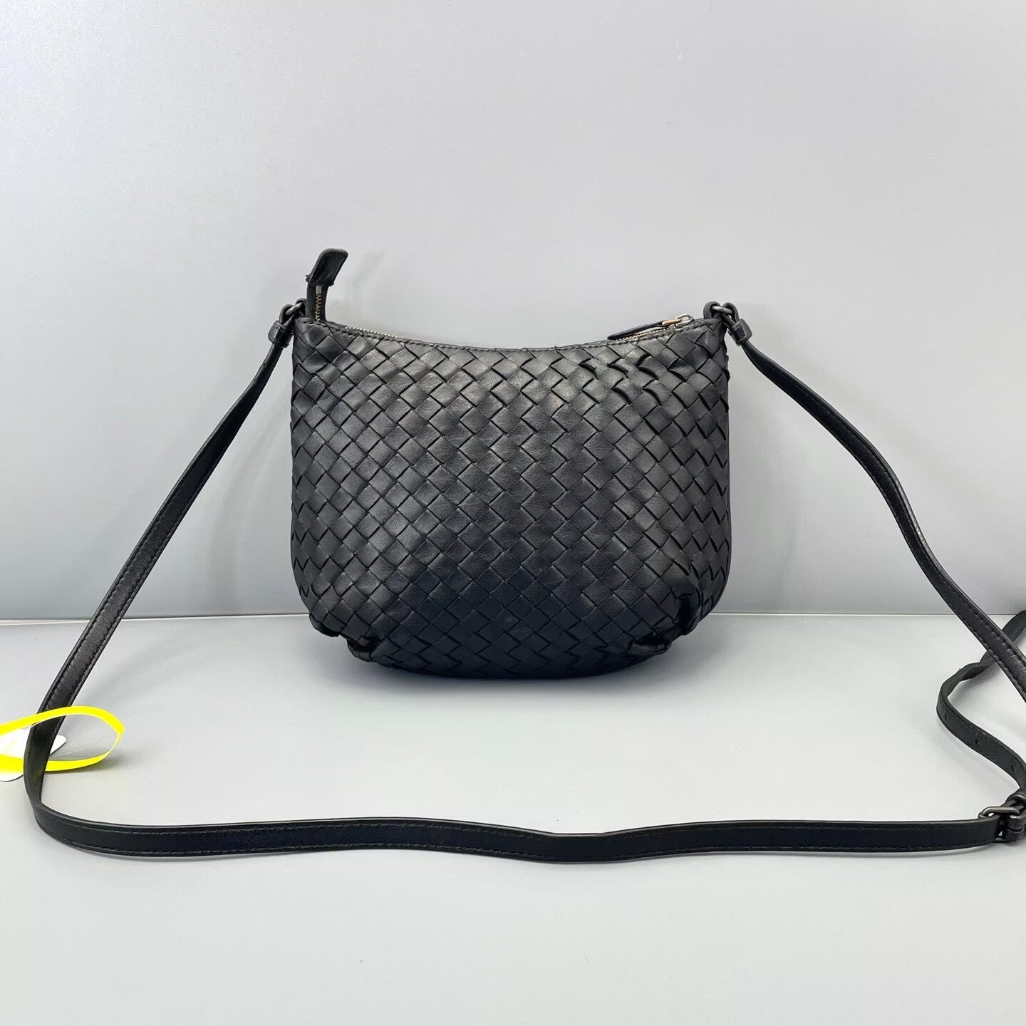 Bottega Veneta - Intrecciato Pouch Bag - Lambskin leather - Black - (mini)