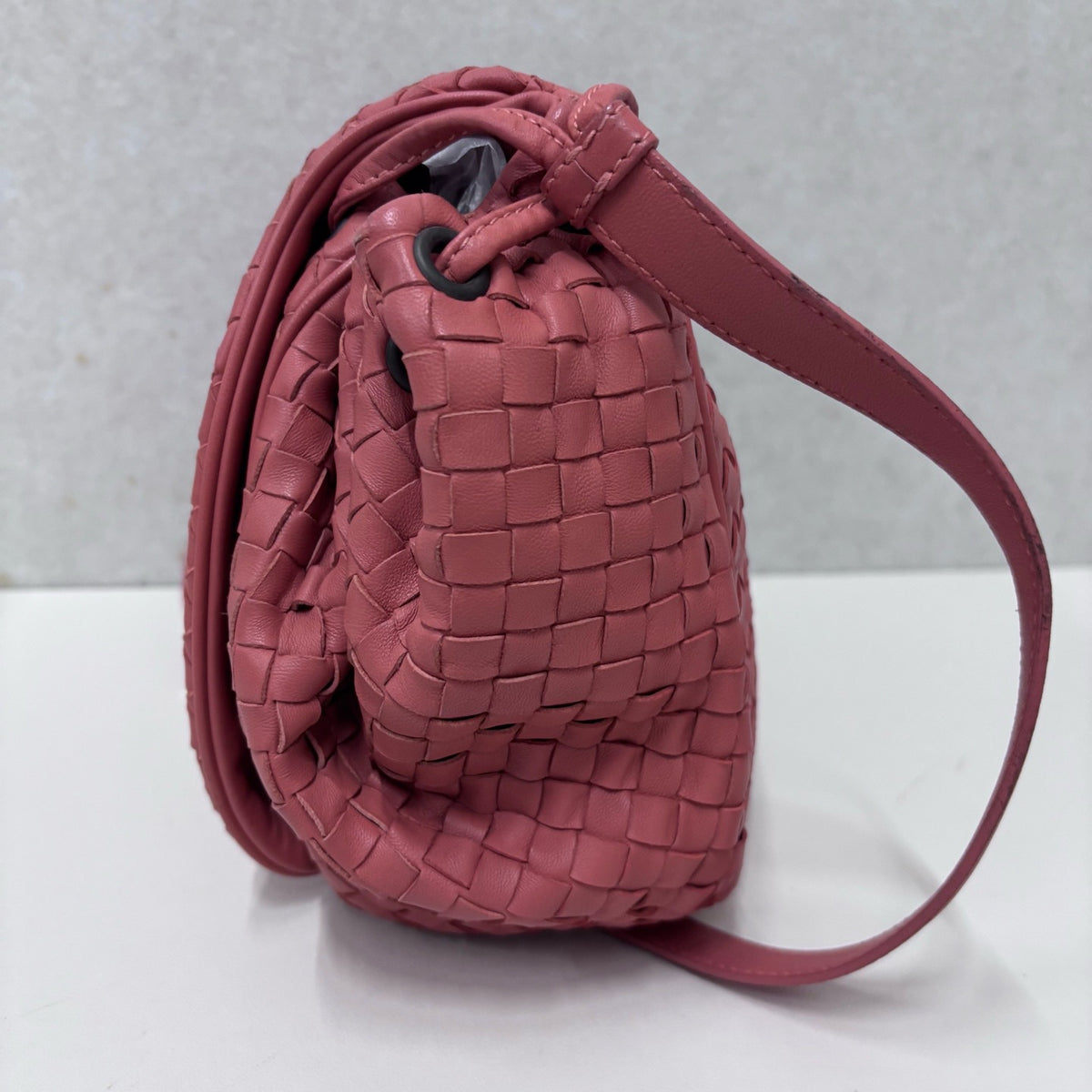 Bottega Veneta - Intrecciato Shoulder Bag - Leather - Pink - (medium)