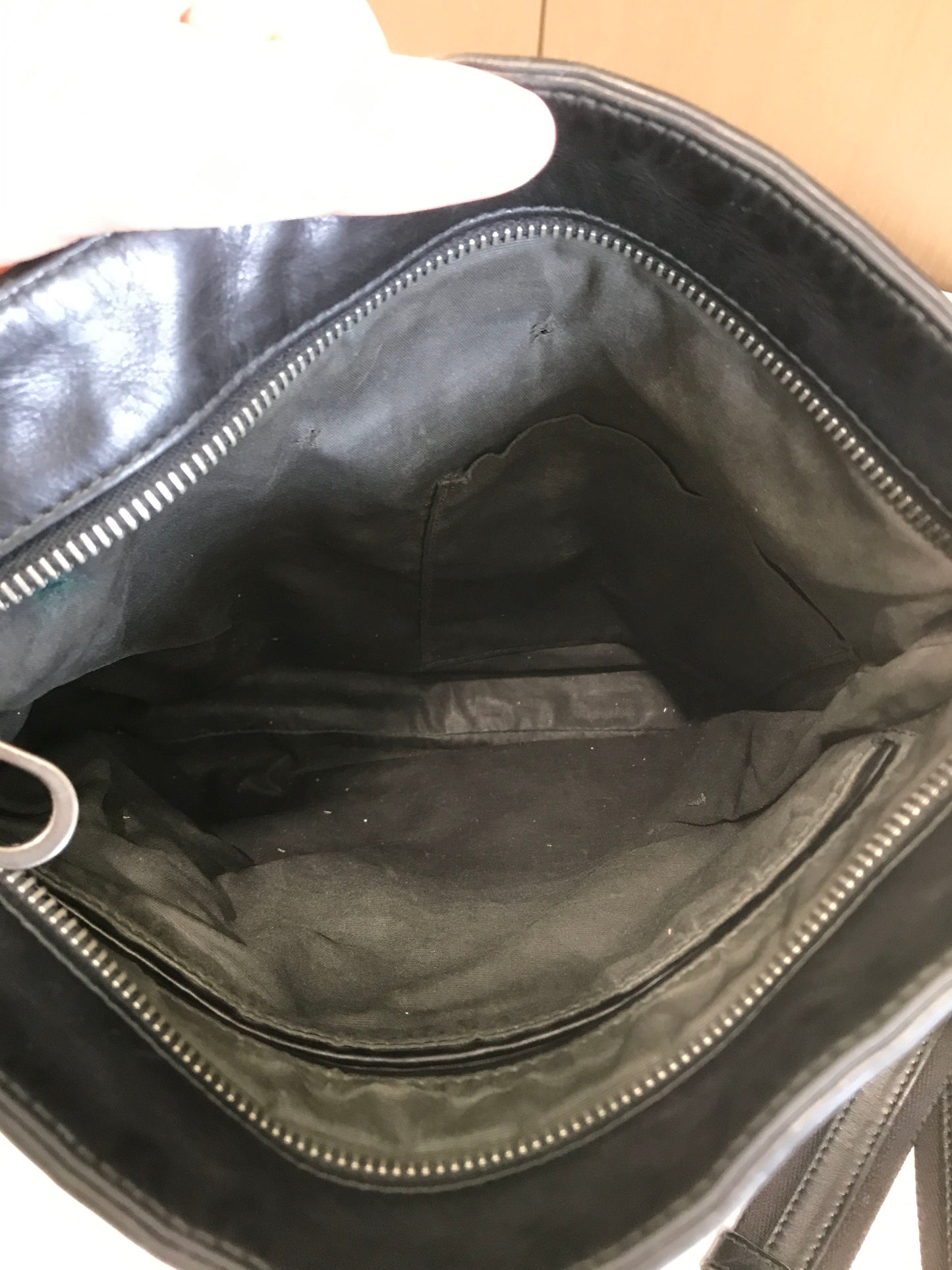 Bottega Veneta - Intrecciato Small Messenger Bag - Leather - Black - (small)