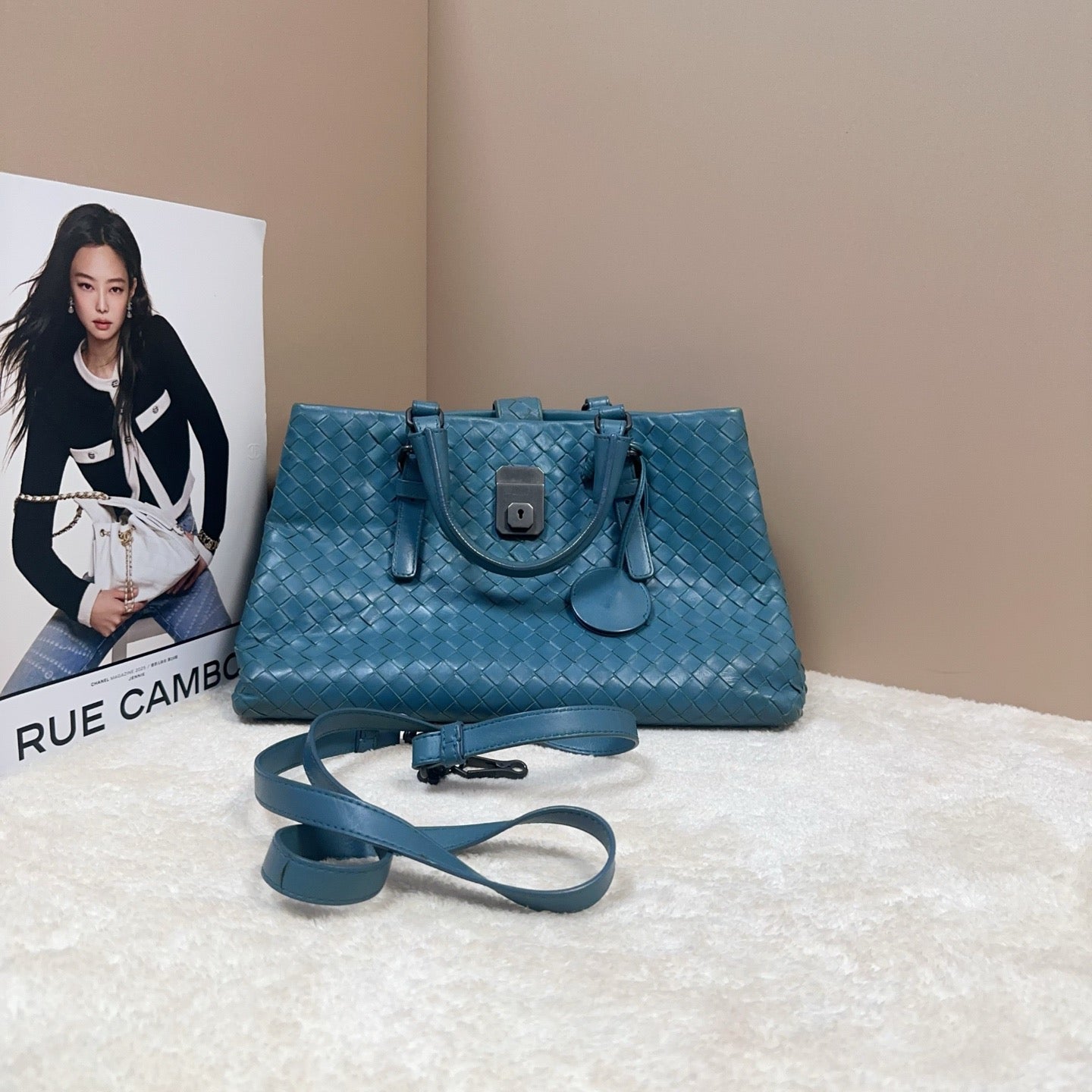Bottega Veneta - Intrecciato Top Handle Satchel - Leather - Blue - (Medium)