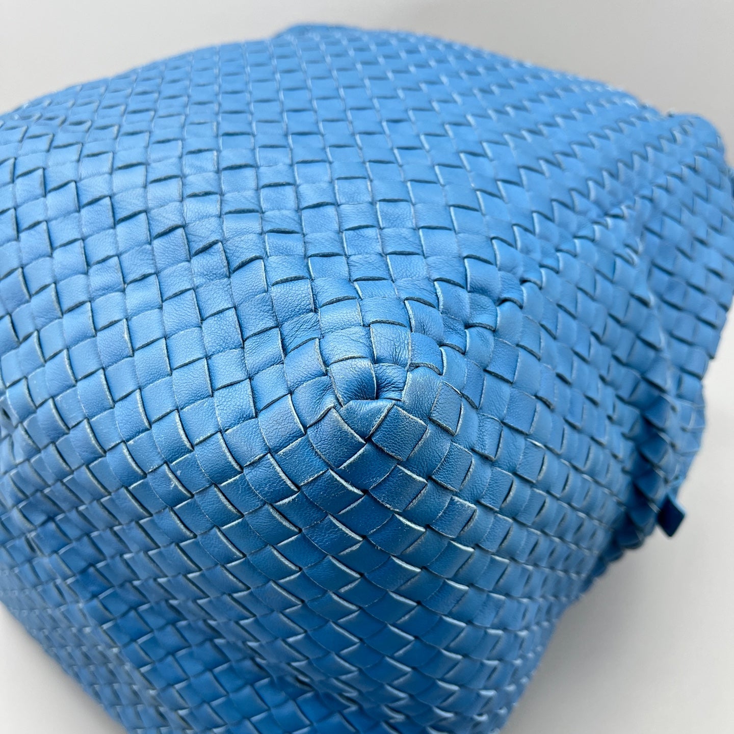 Bottega Veneta - Intrecciato Tote Bag - Lambskin leather - Blue - (medium)